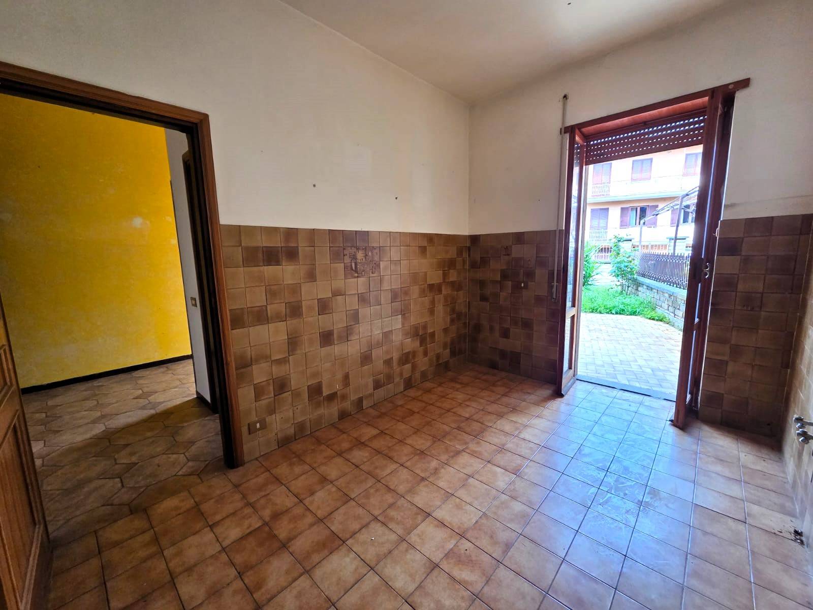 Casa cielo/terra in vendita a Caprarola