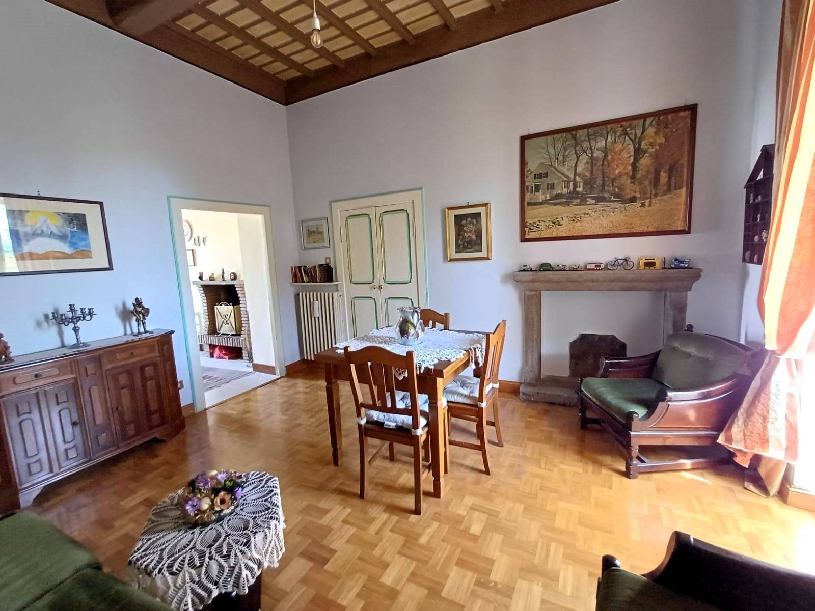 Appartamento in vendita a Caprarola, Centro storico