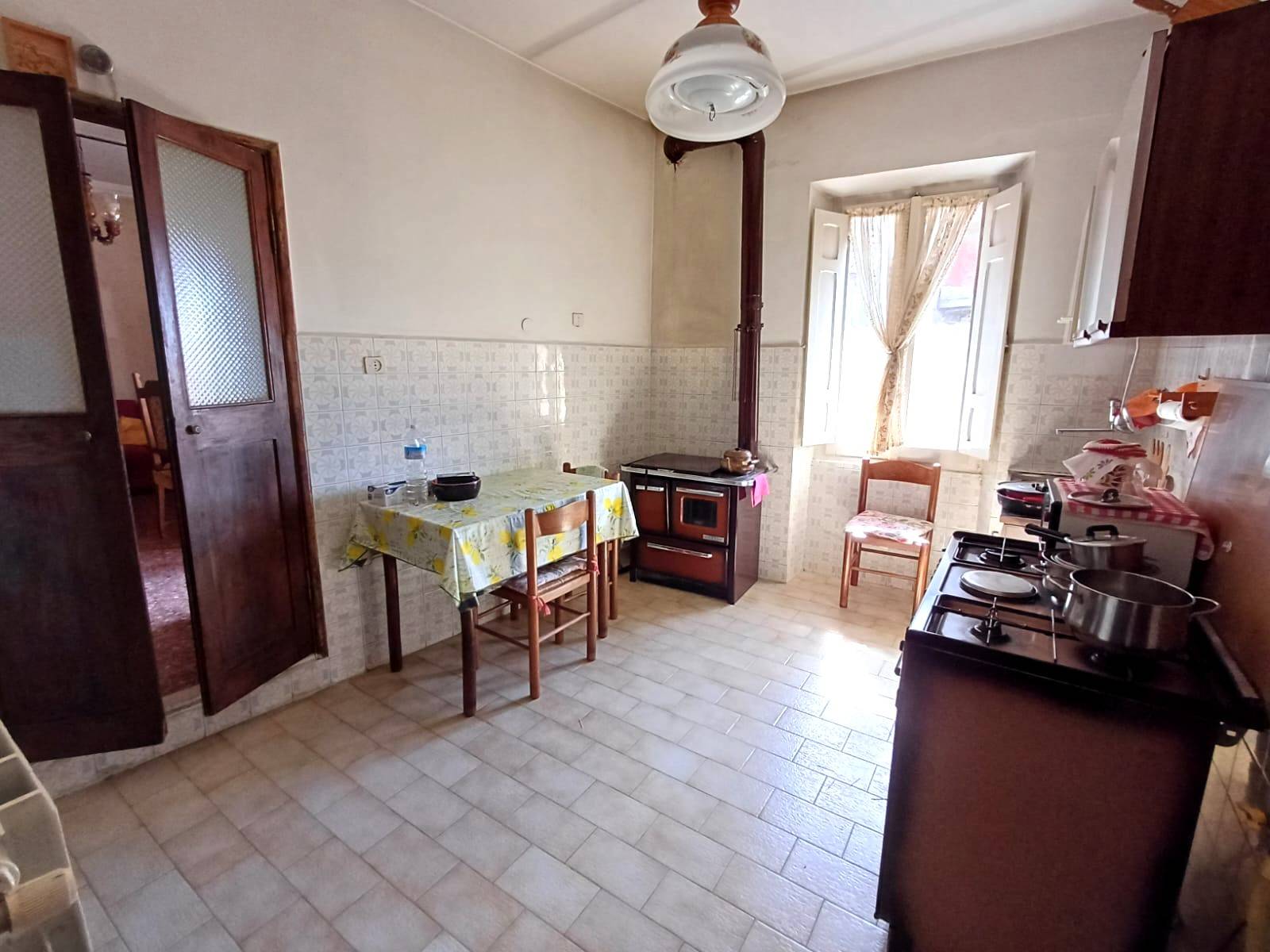 Appartamento in vendita a Caprarola, Centro storico