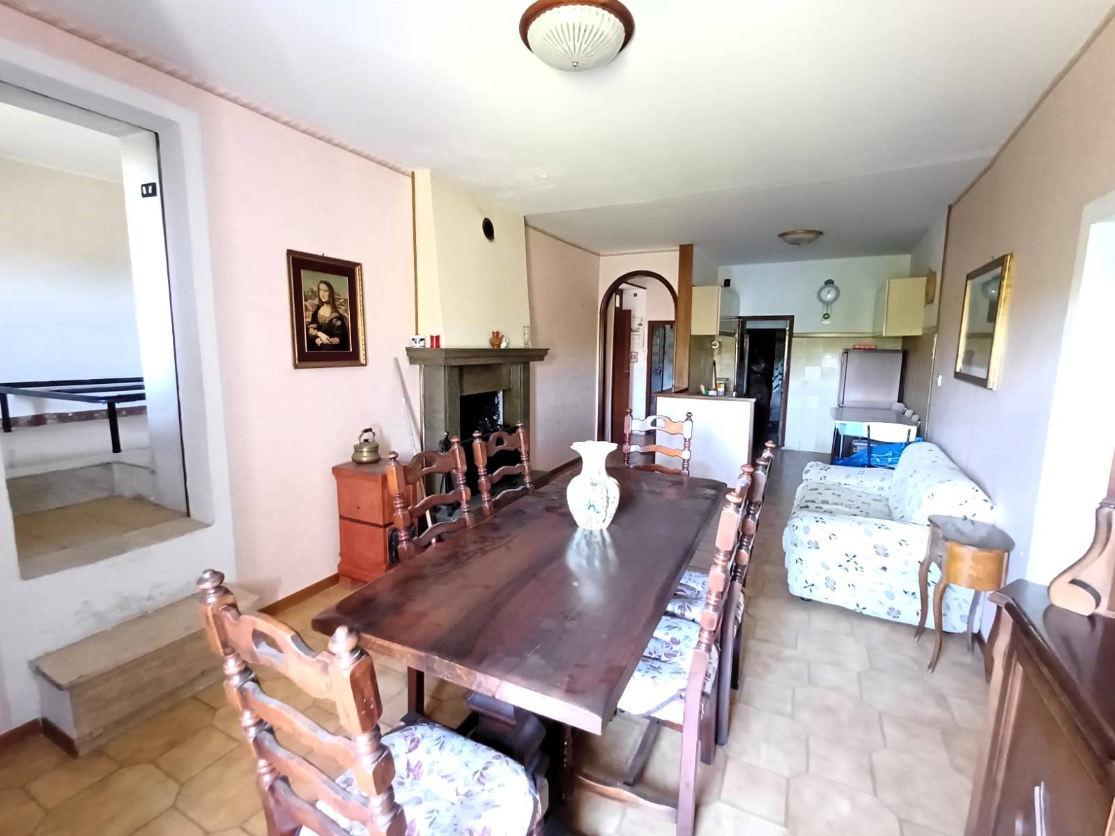 Appartamento in vendita a Caprarola, Centro storico