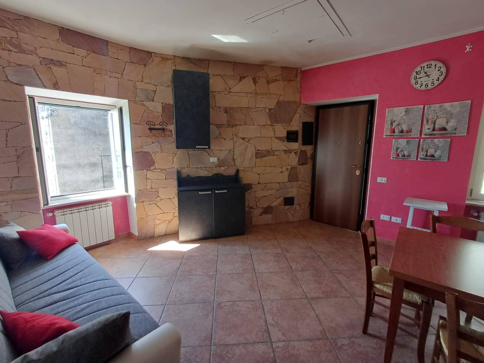 Appartamento in vendita a Caprarola, Centro storico