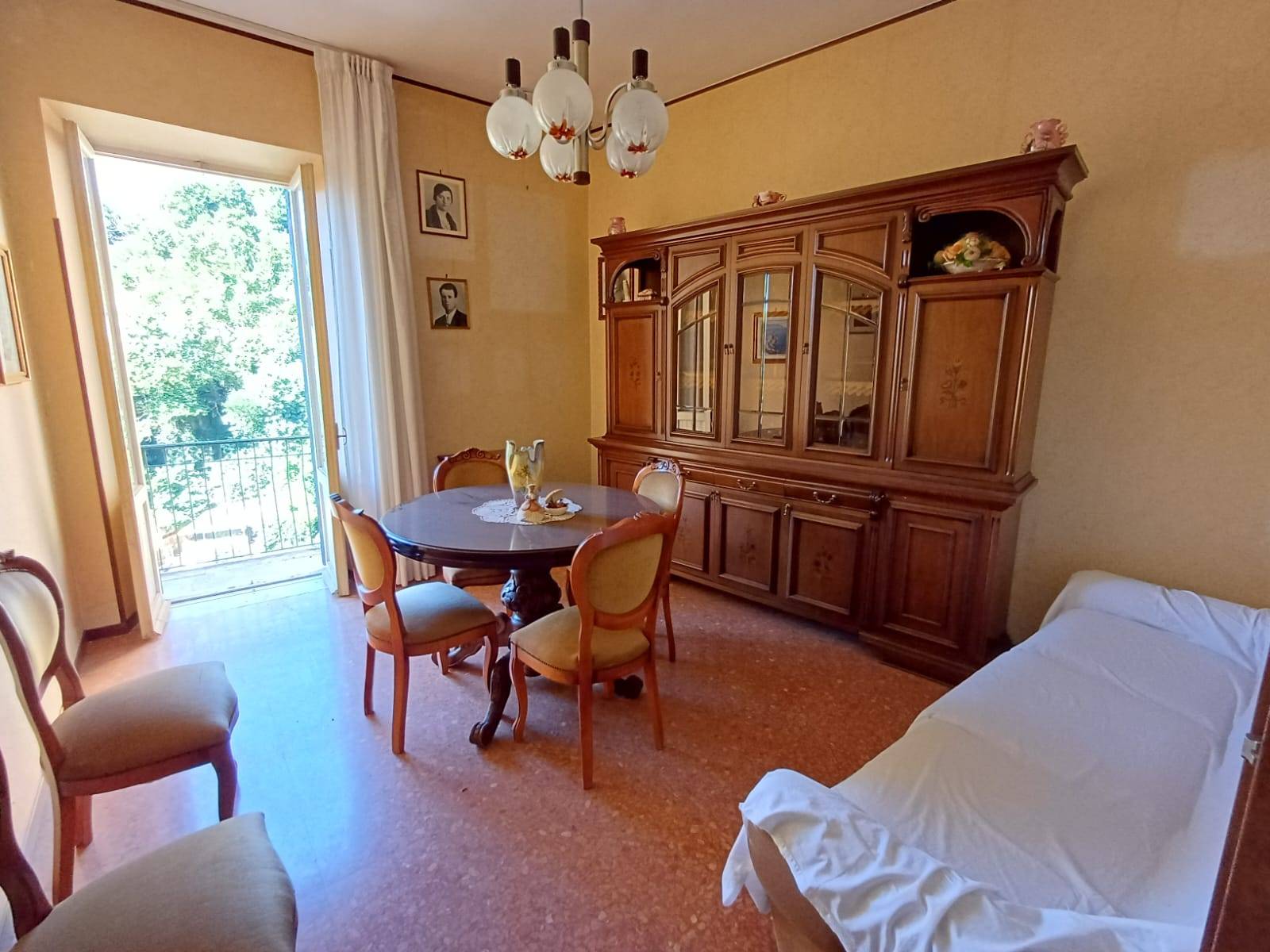Casa cielo/terra in vendita a Caprarola, Centro storico