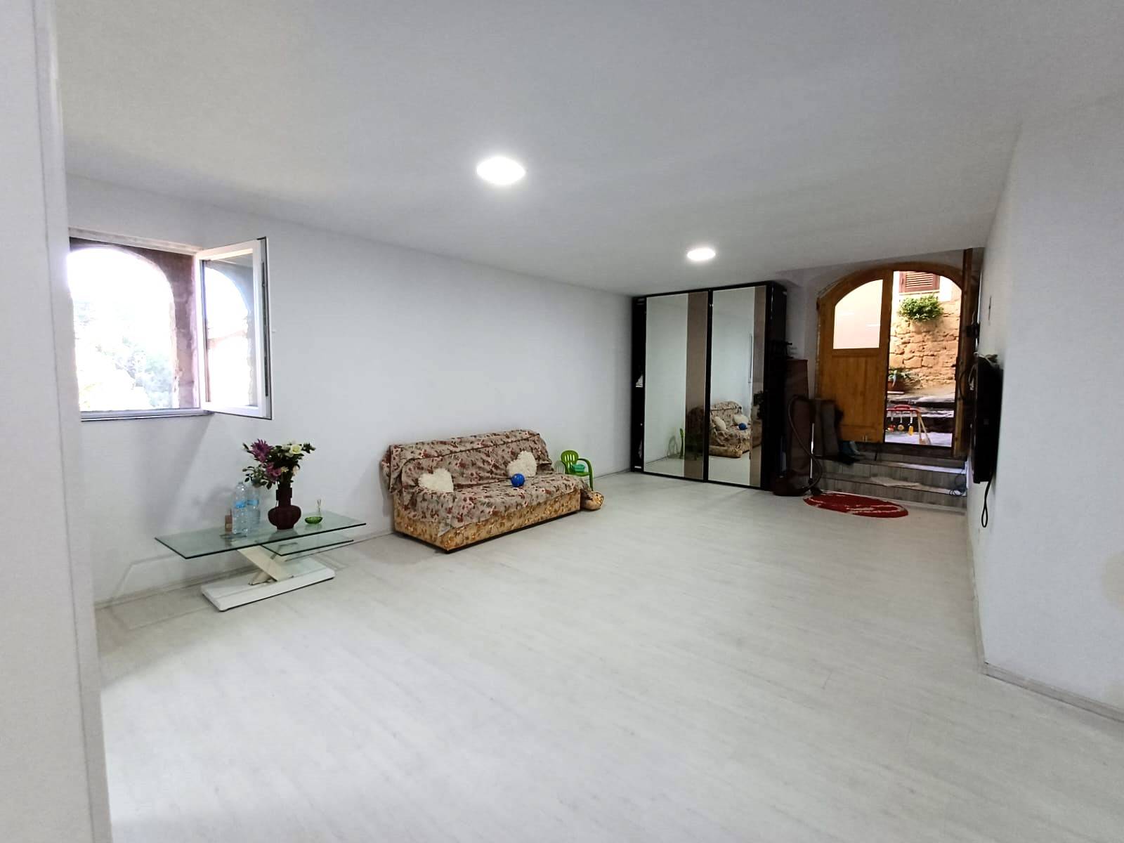Appartamento in vendita a Caprarola, Centro storico