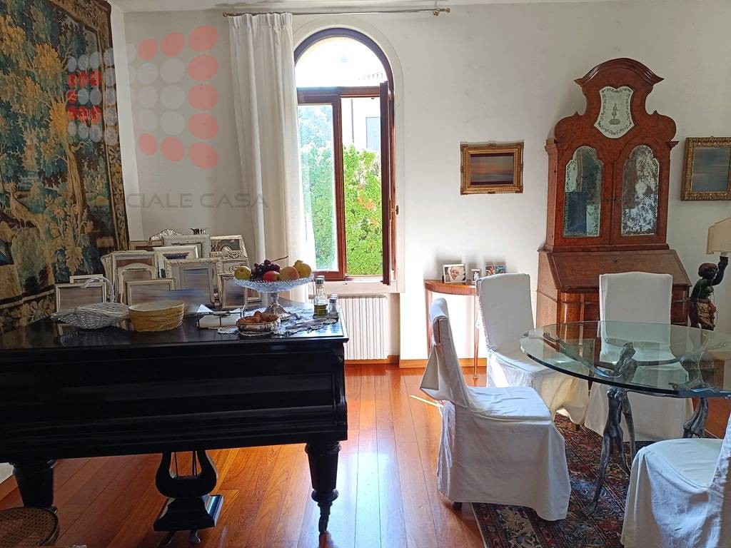 Villa in vendita a Treviso, Fuori Mura