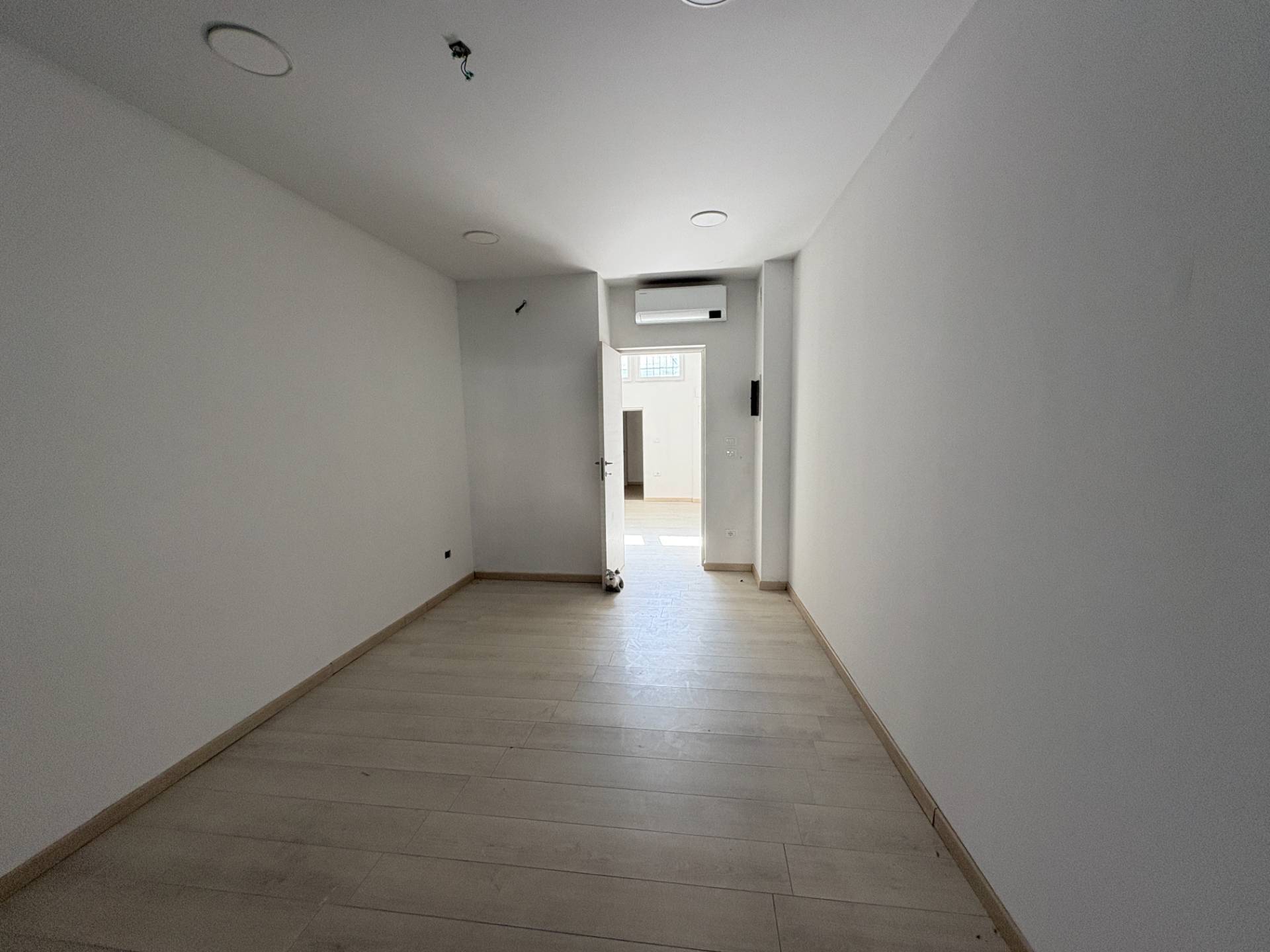 Locale commerciale in vendita a Venezia, Mestre