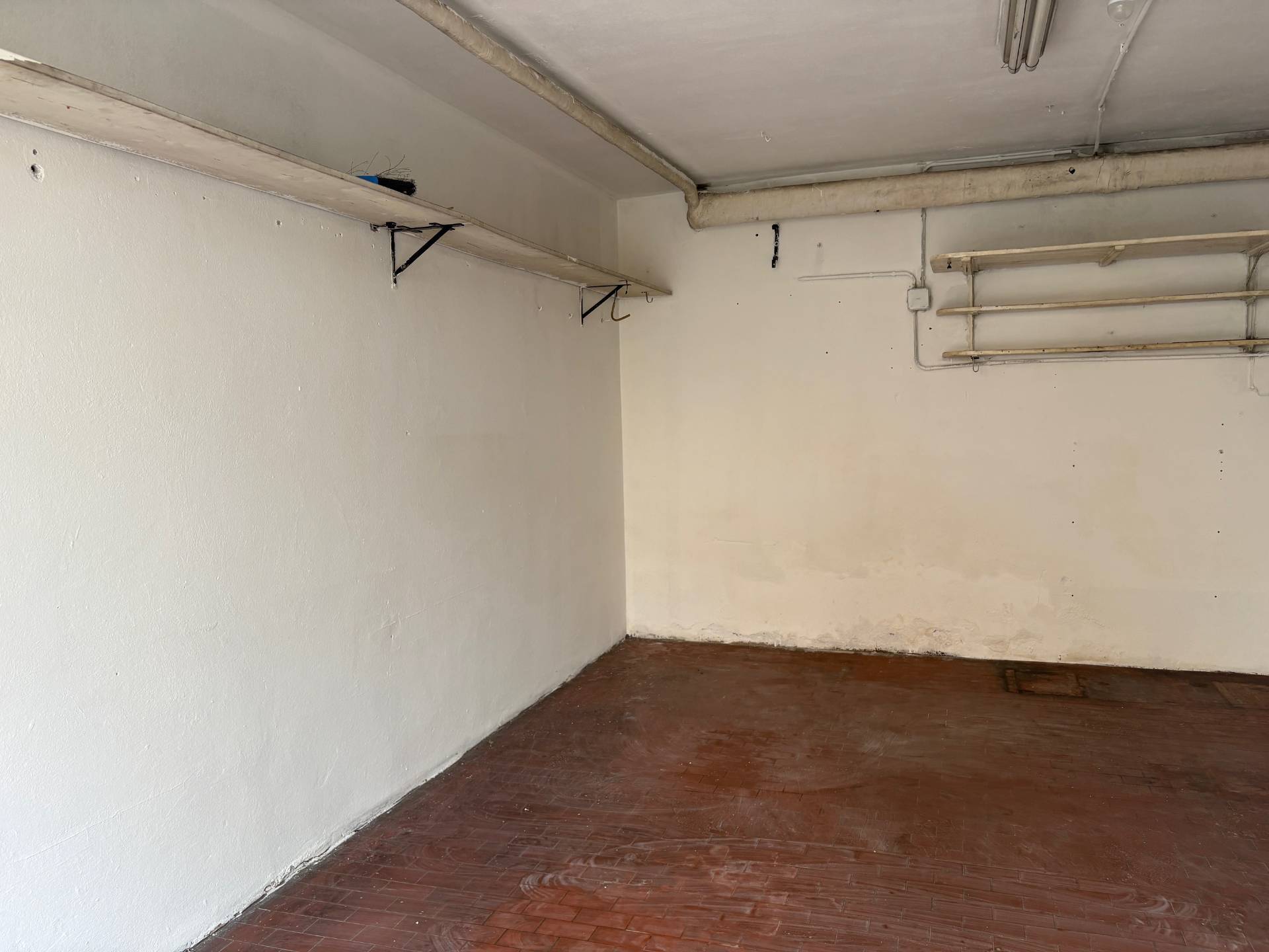 Box o garage in vendita a Venezia