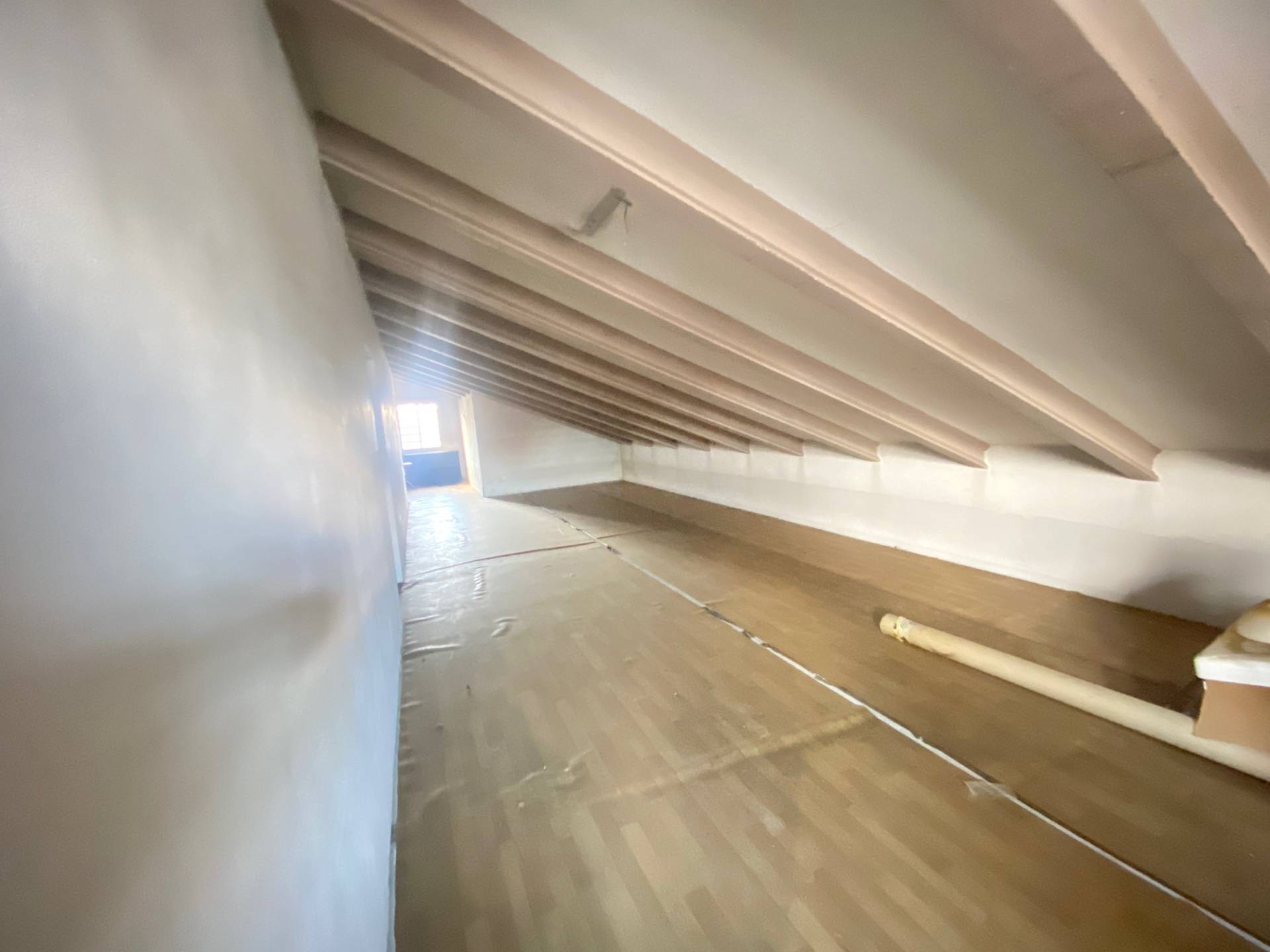 Locale commerciale in affitto a Venezia, Mestre