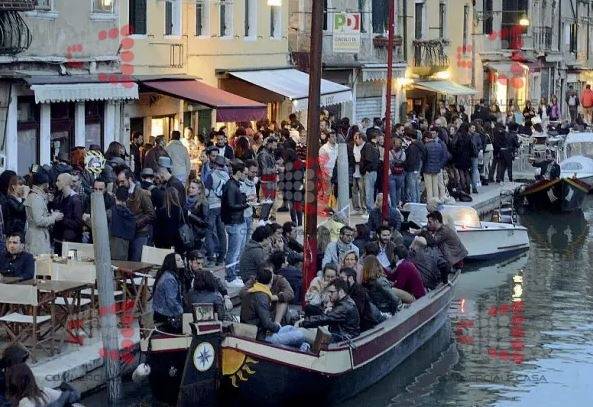 BAR in vendita a Venezia, Cannaregio