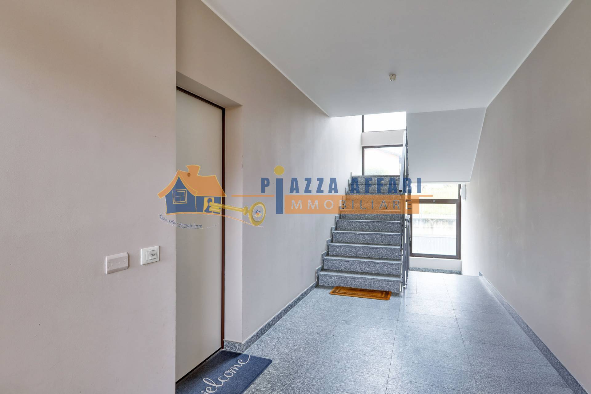 Appartamento in vendita a Carnago, Rovate