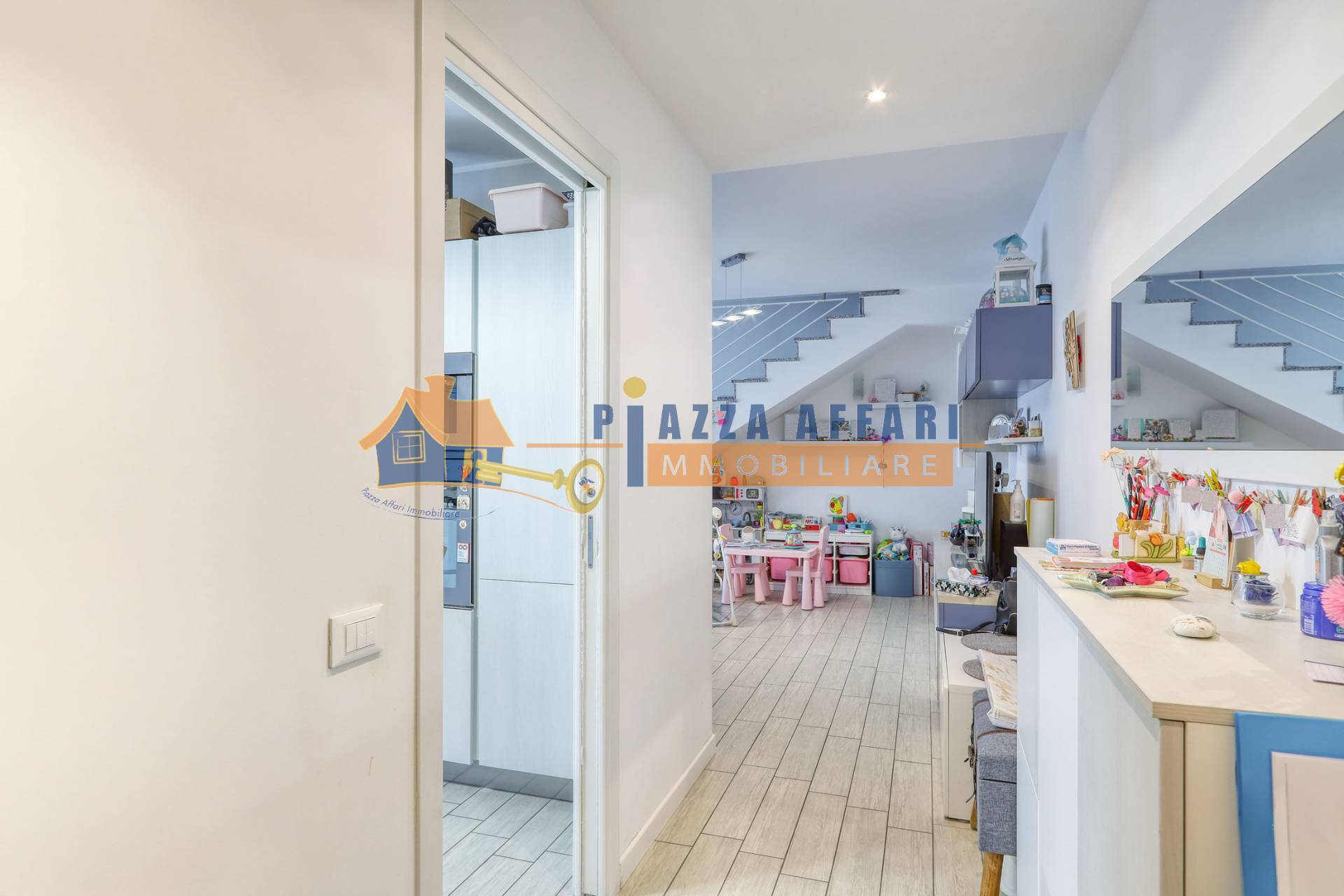 Appartamento in vendita a Carnago, Rovate