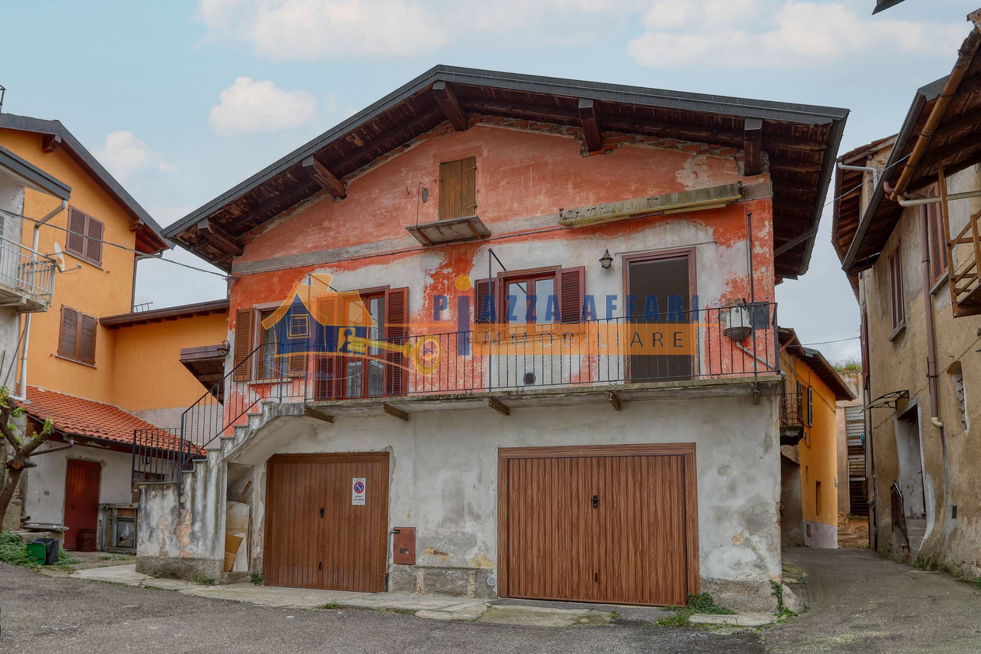 Porzione di Casa Terra / Cielo in vendita a Caronno Varesino