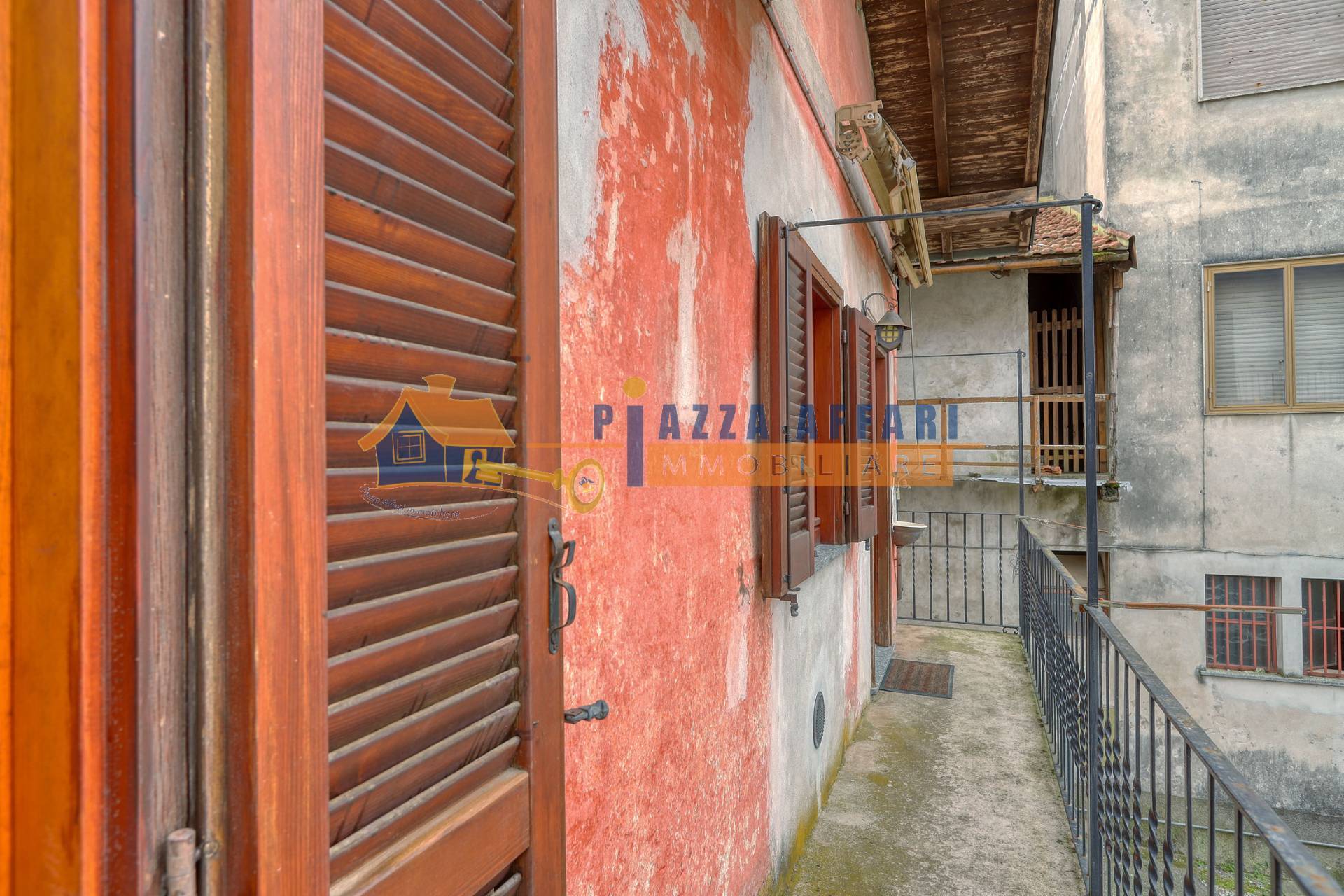 Porzione di Casa Terra / Cielo in vendita a Caronno Varesino