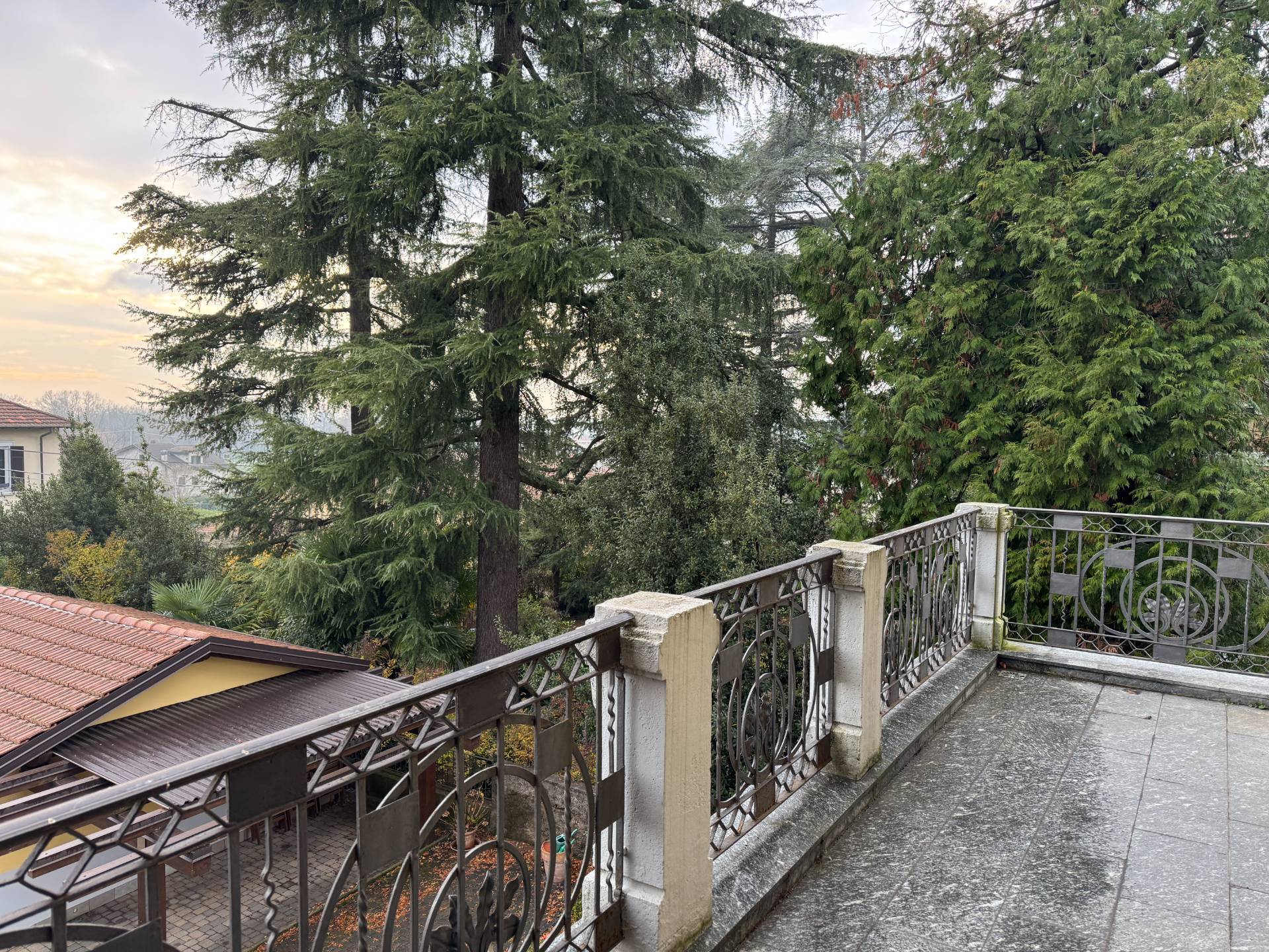 Appartamento in affitto a Caronno Varesino