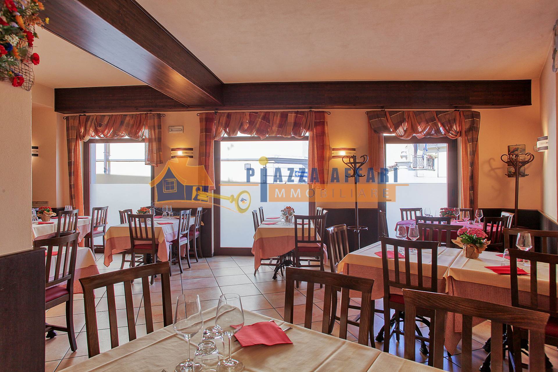 Locale commerciale in vendita a Gornate-Olona