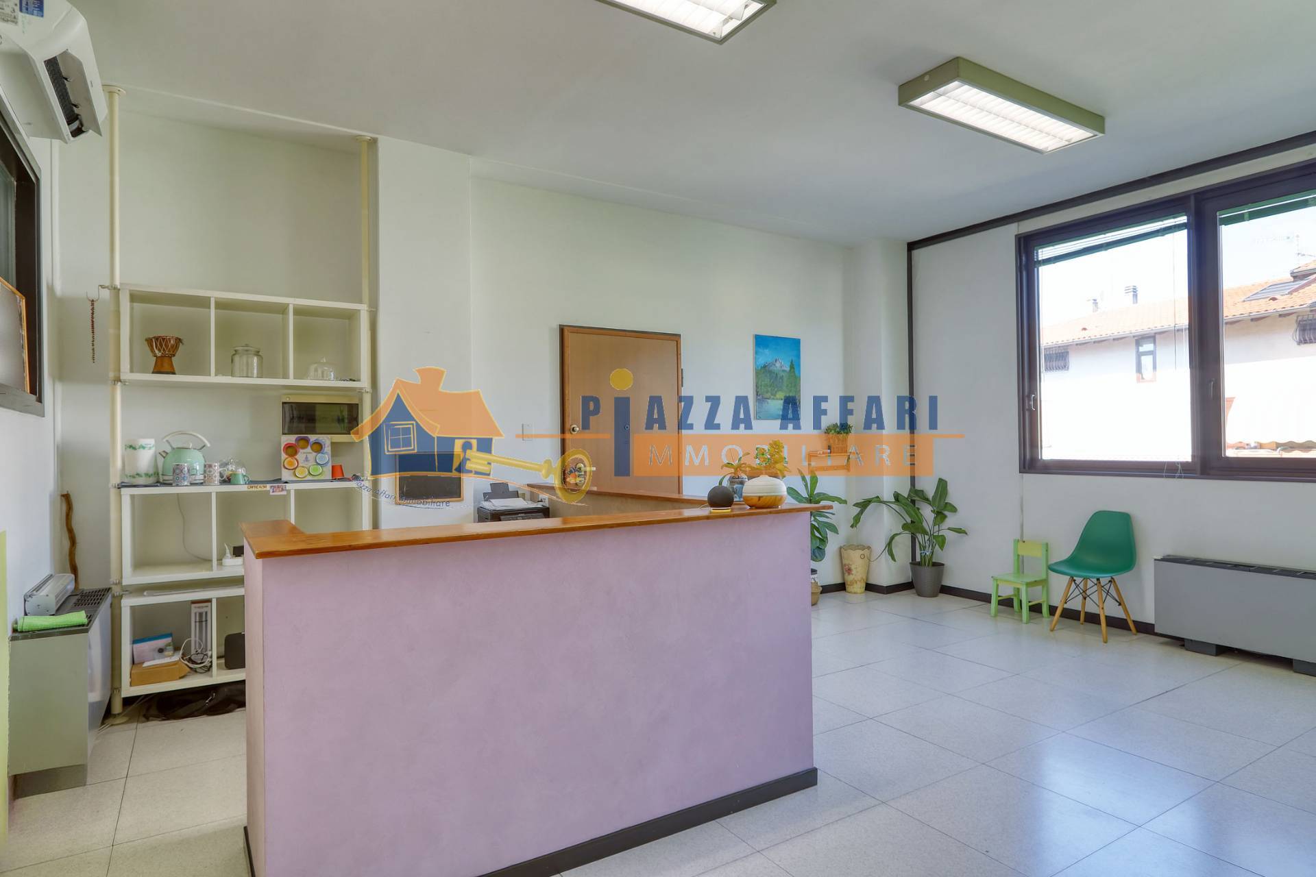 Locale commerciale in vendita a Castiglione Olona