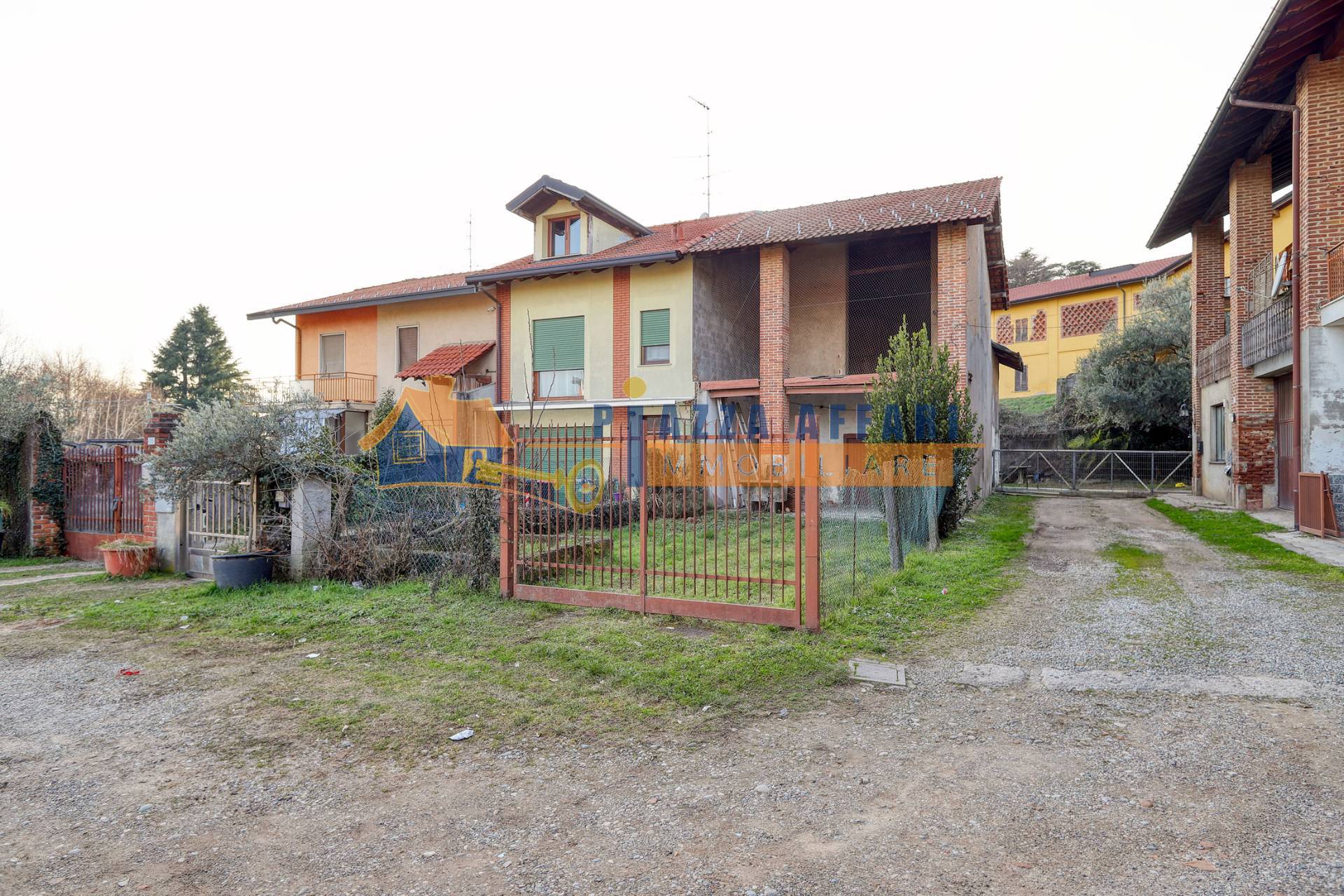 Rustico in vendita a Oggiona con Santo Stefano