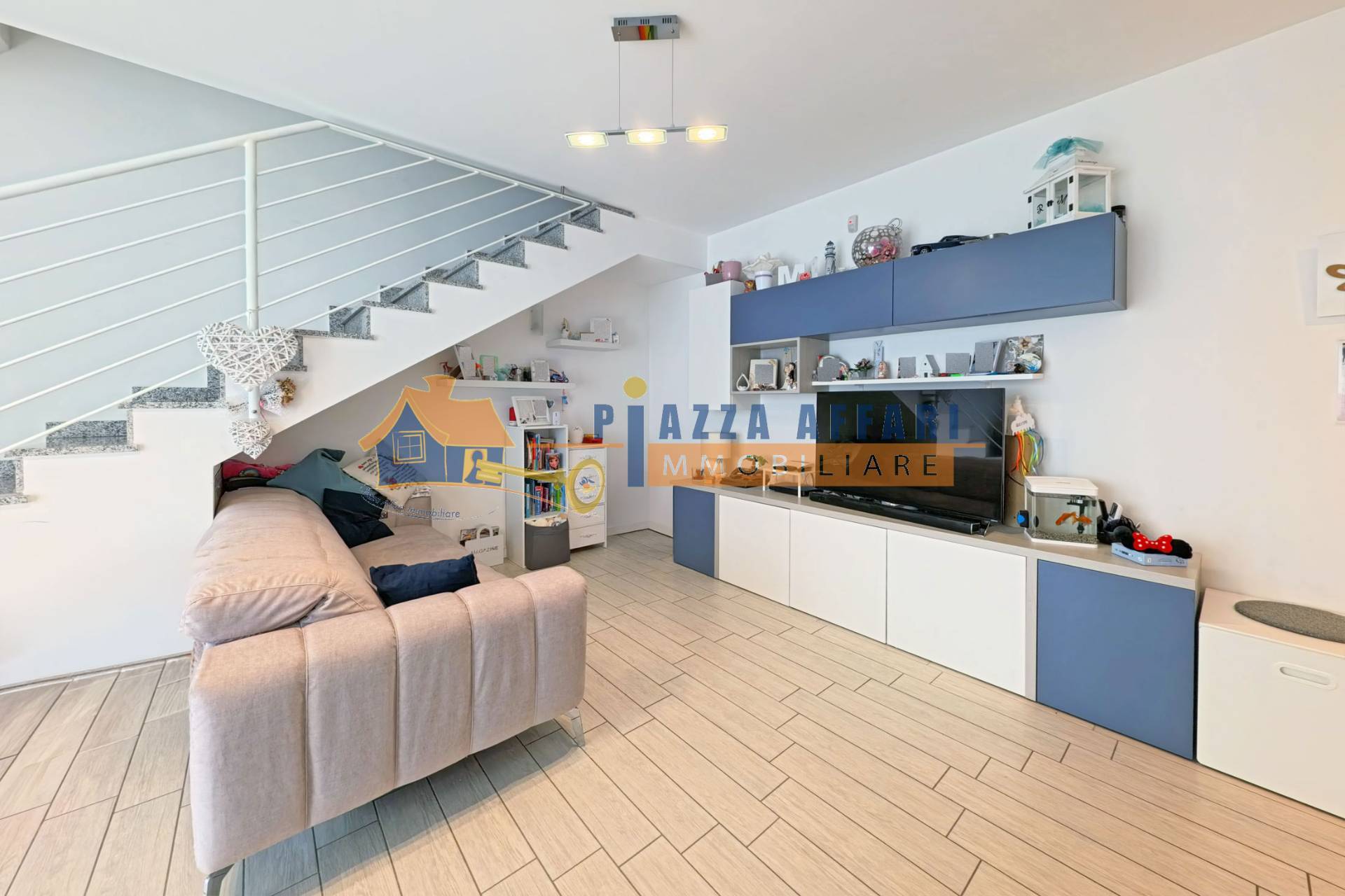 Appartamento in vendita a Carnago, Rovate