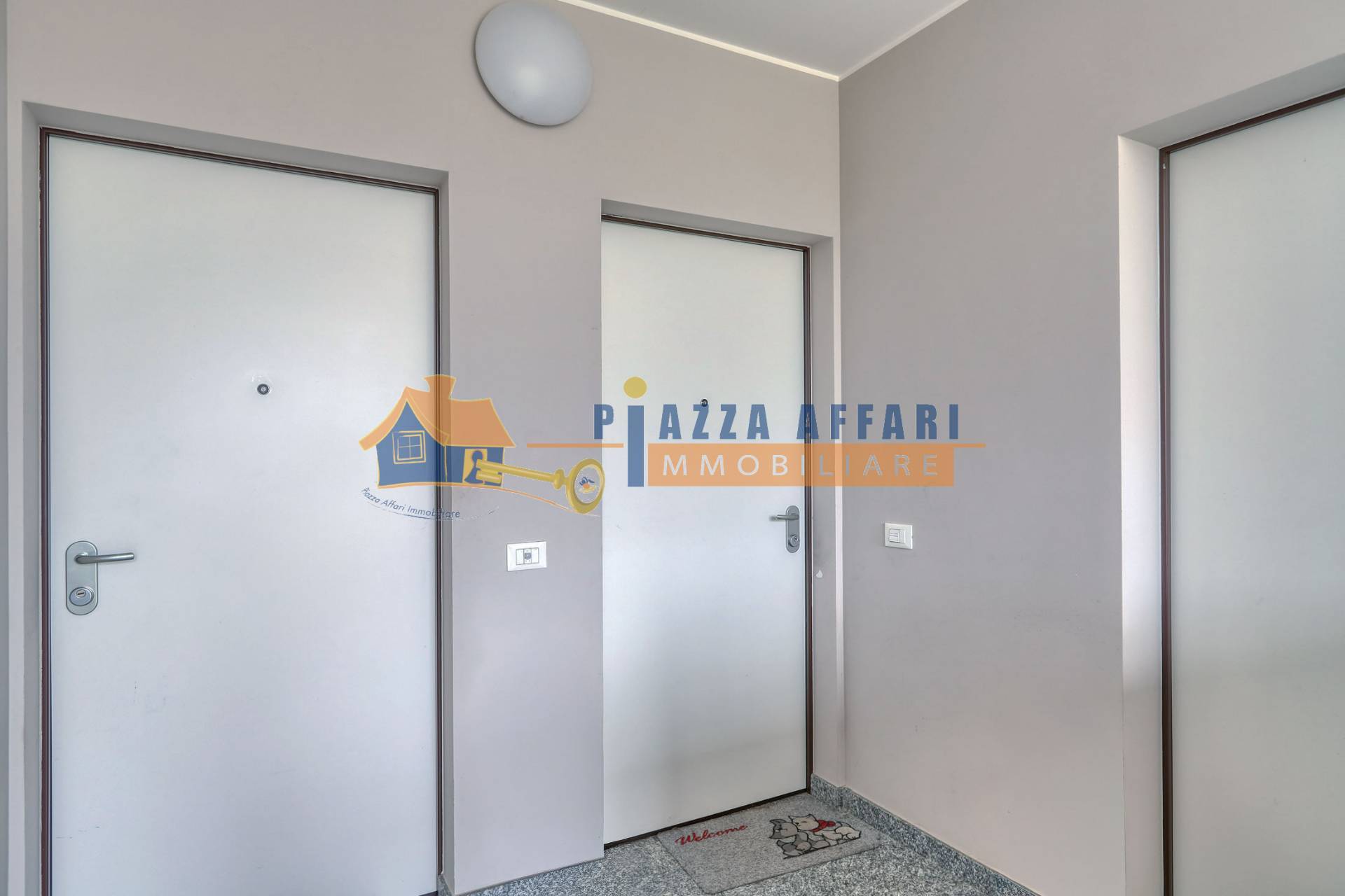 Appartamento in vendita a Carnago, Rovate