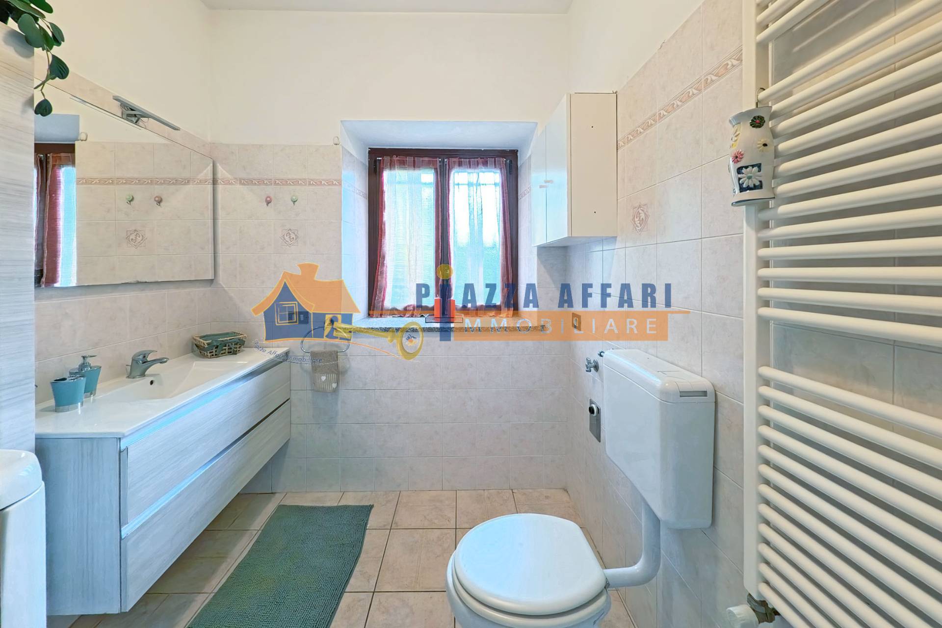 Appartamento in vendita a Caronno Varesino, Travaino