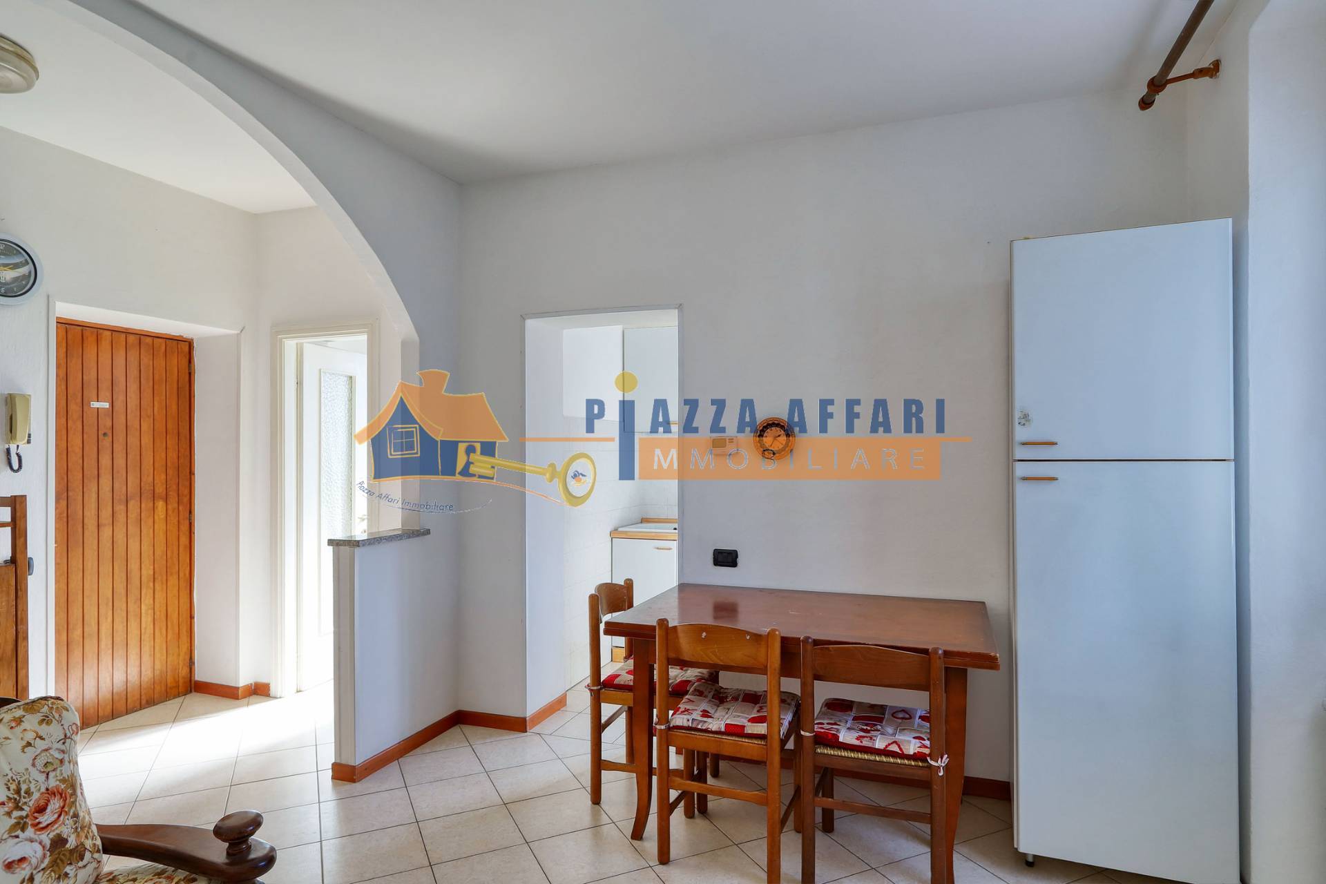 Appartamento in vendita a Caronno Varesino