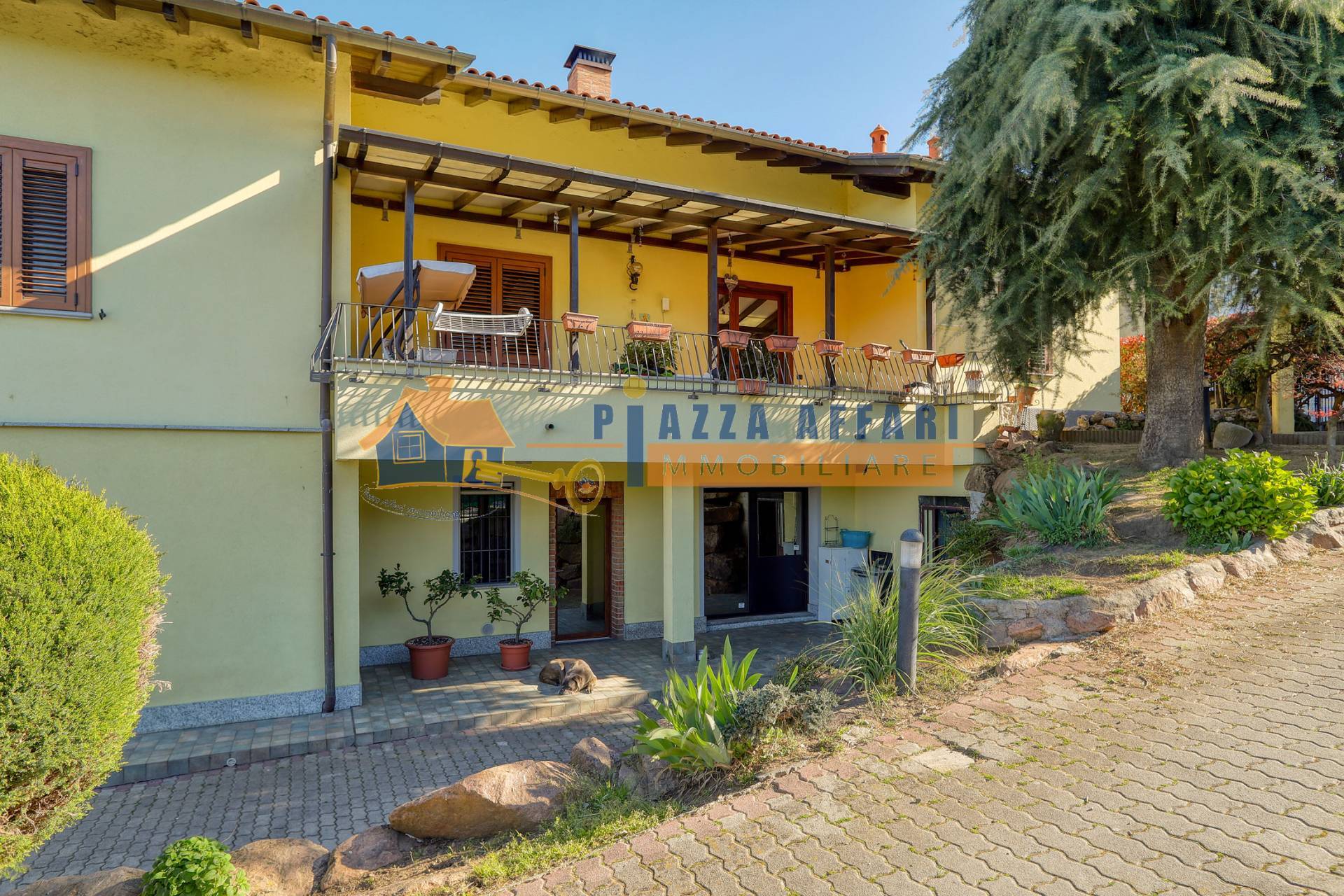 Villa in vendita a Oggiona con Santo Stefano
