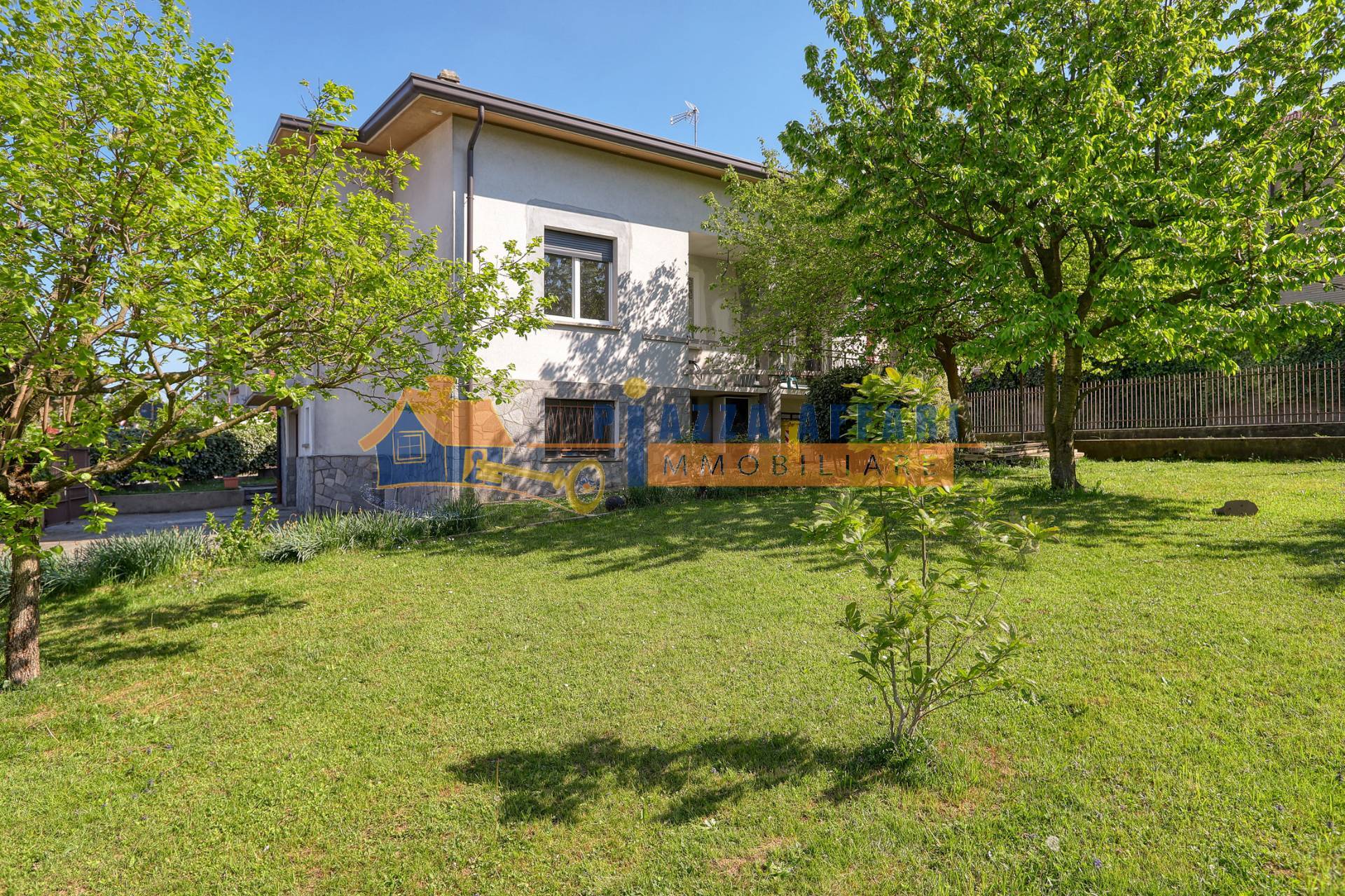 Villa in vendita a Solbiate Arno, Monte