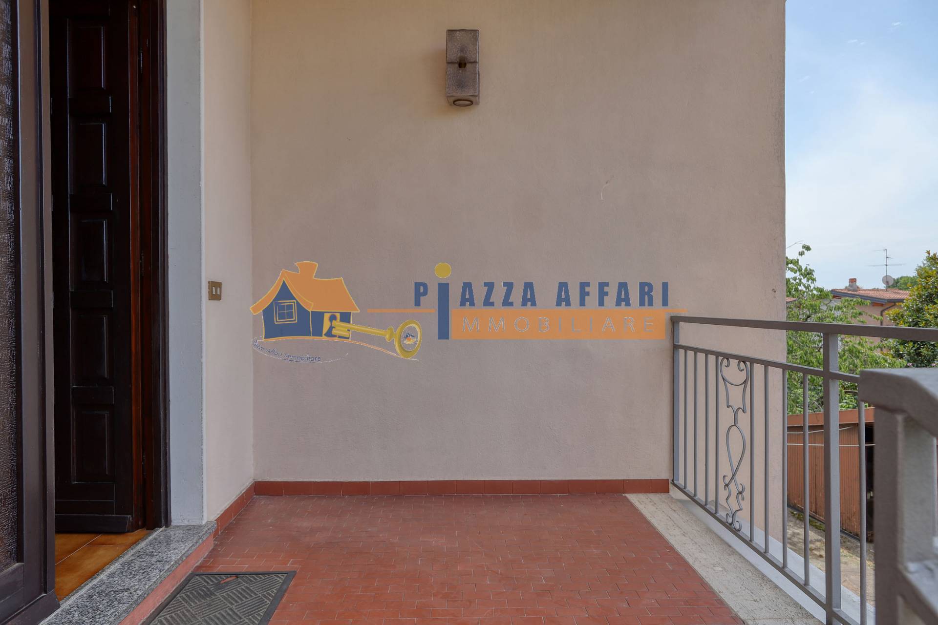 Casa singola in vendita a Carnago, Palazzetto