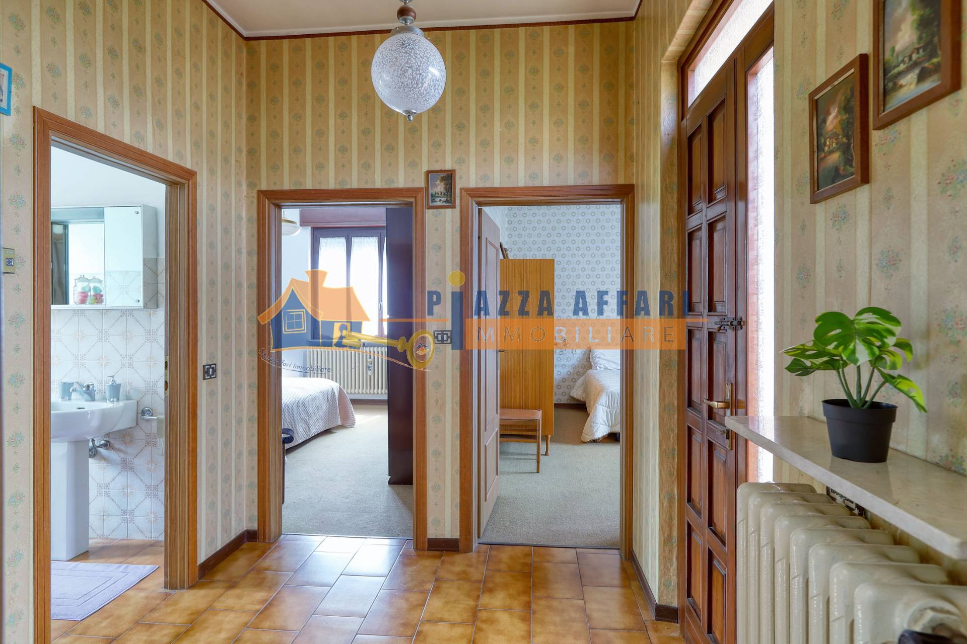 Casa singola in vendita a Carnago, Palazzetto