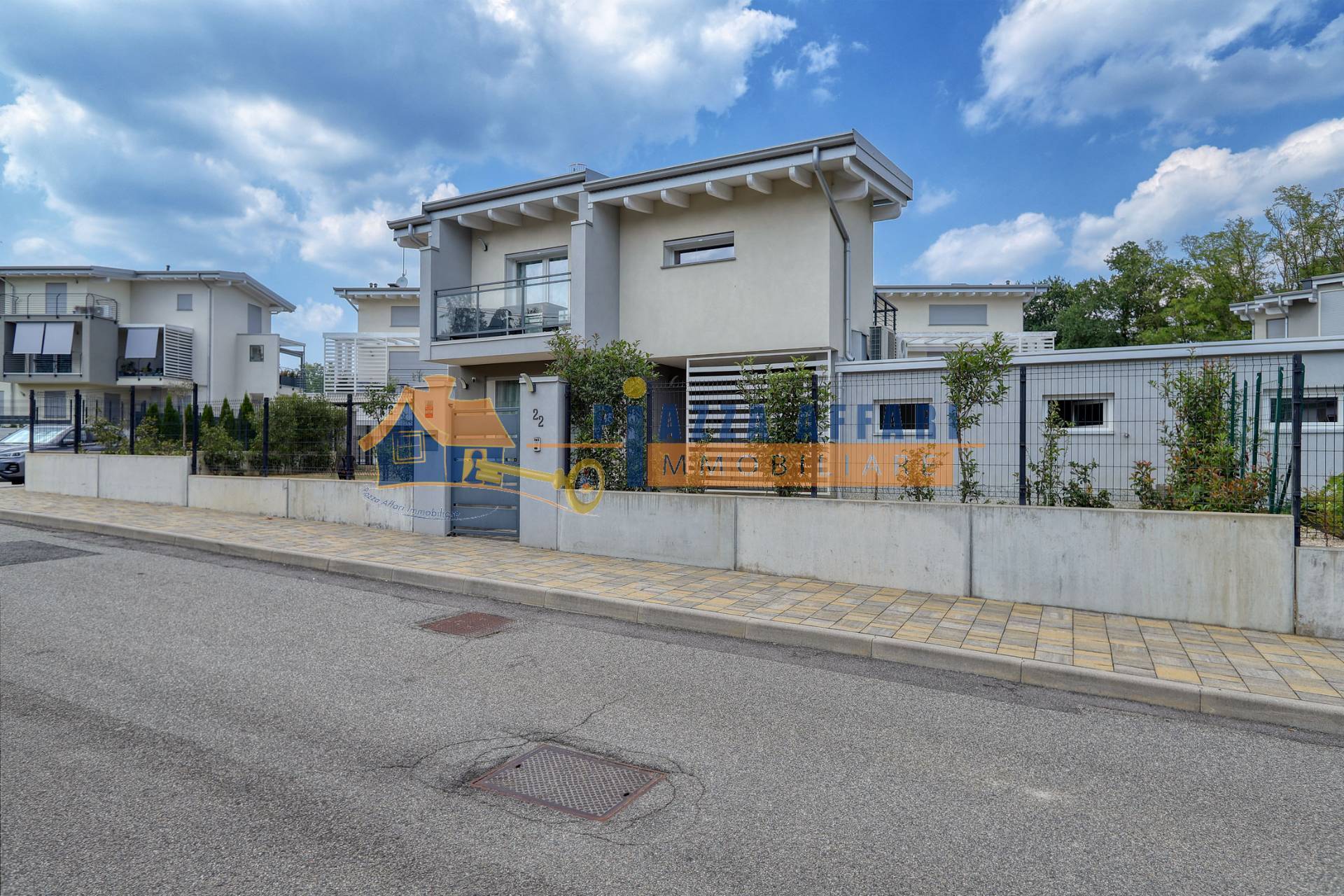 Villa in vendita a Solbiate Arno, Cascina Maggiolino