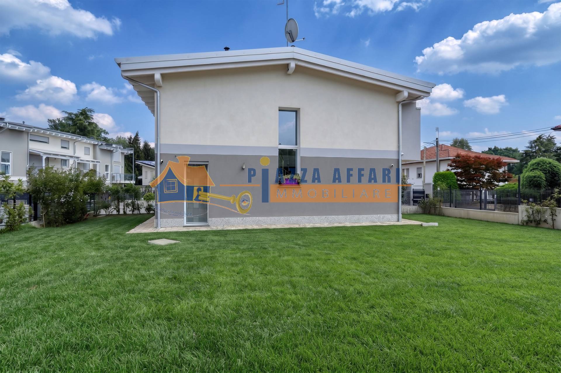 Villa in vendita a Solbiate Arno, Cascina Maggiolino