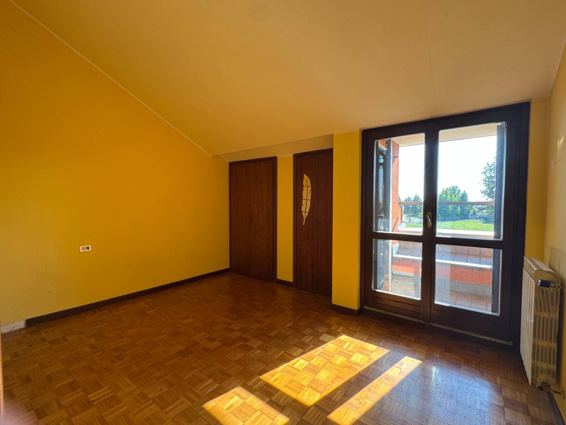 Appartamento in affitto a Carnago, Palazzetto