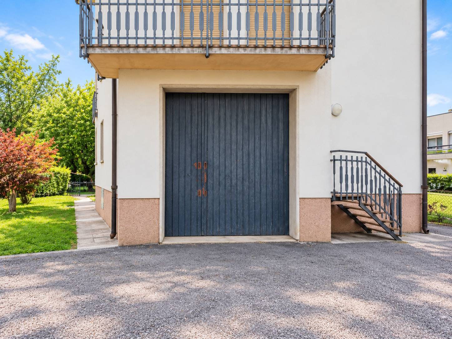 Box o garage in vendita a Azzate
