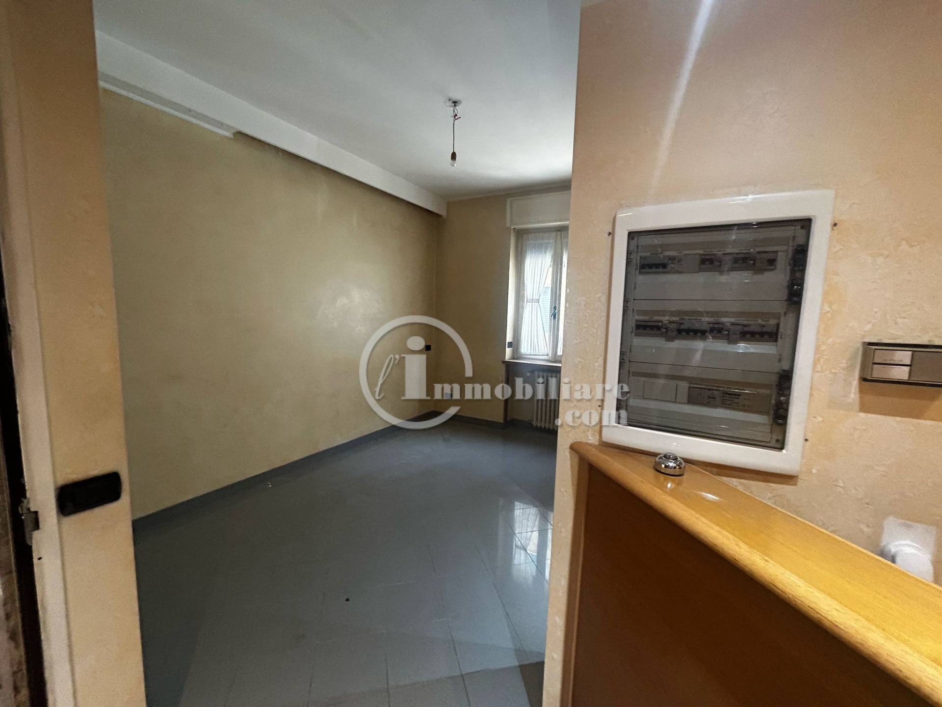 Appartamento in vendita a Corsico, s.adele