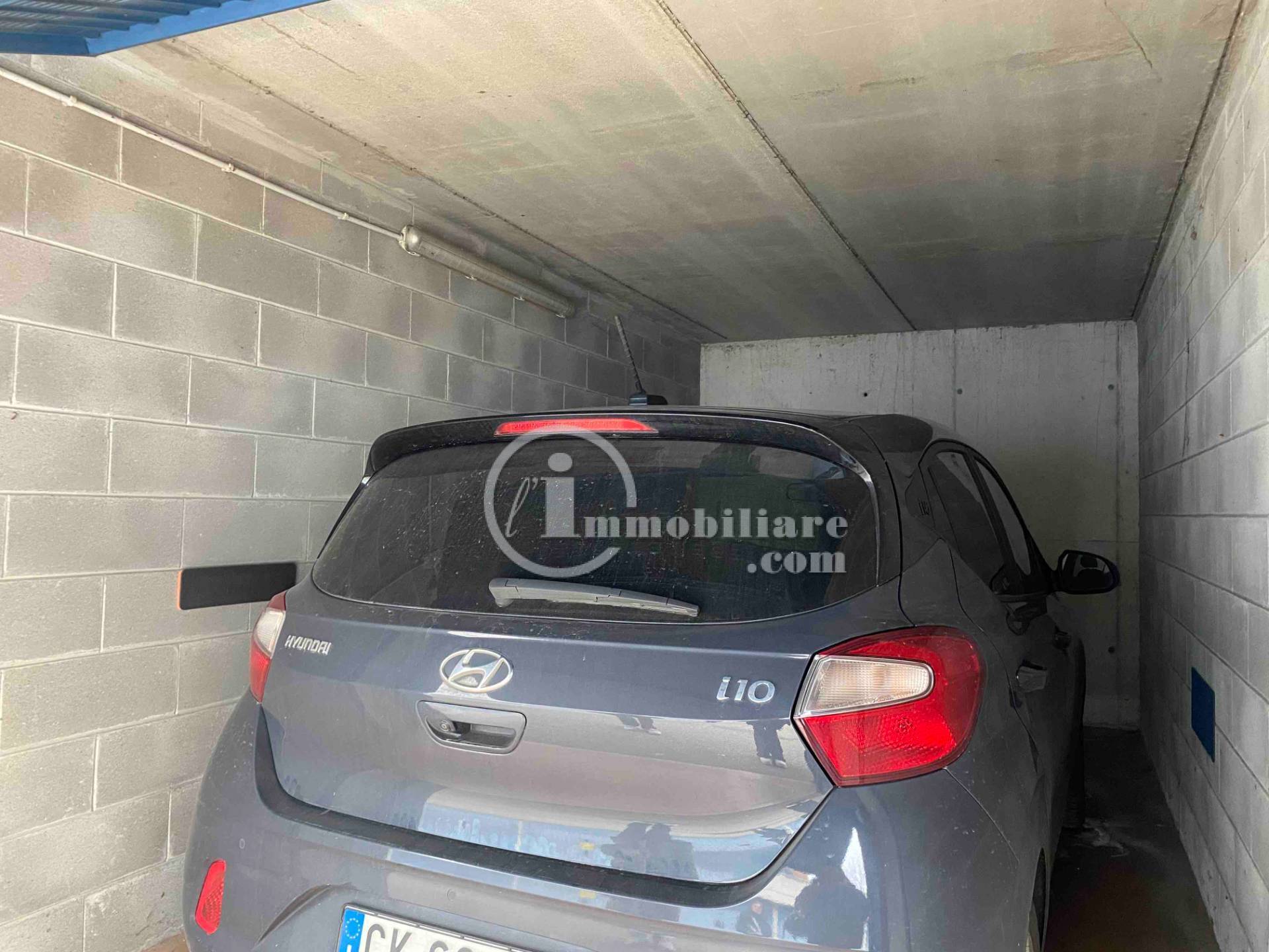Box - Garage in vendita a Assago, orsa maggiorre
