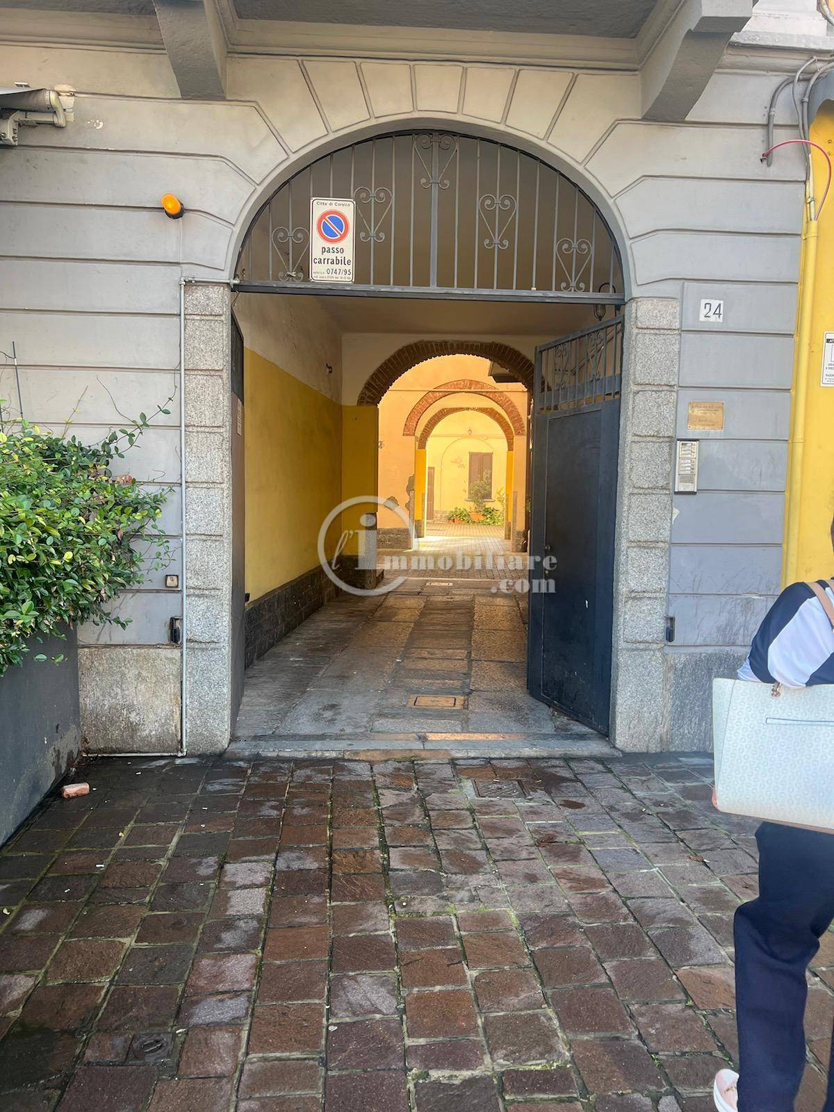 Appartamento in vendita a Corsico, centro via cavour