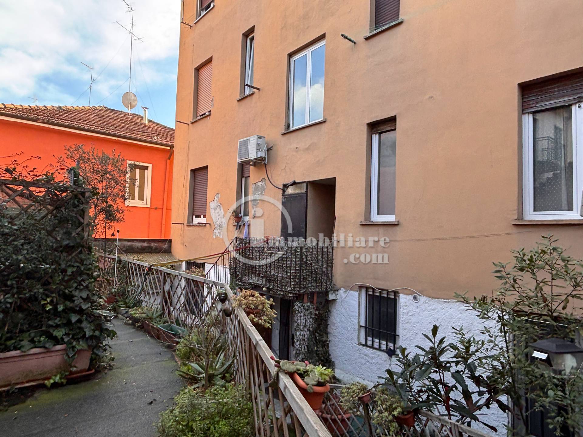 Appartamento in vendita a Corsico, s.adele