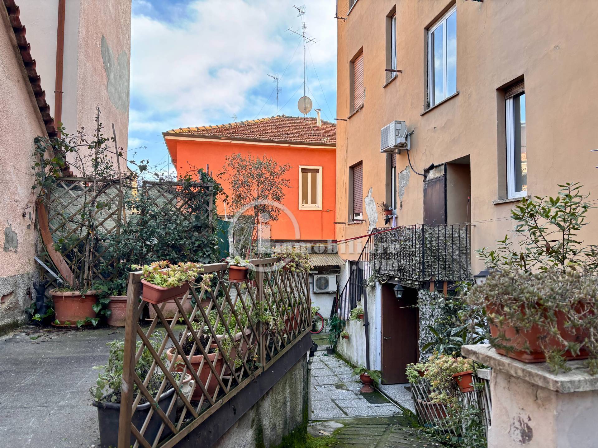 Appartamento in vendita a Corsico, s.adele