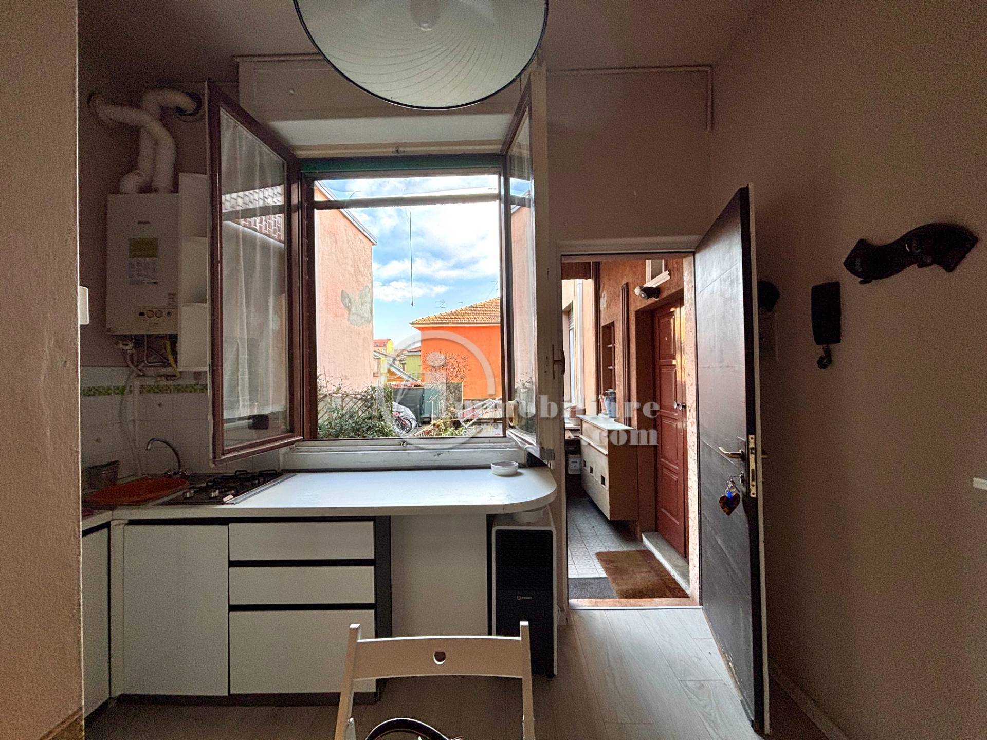 Appartamento in vendita a Corsico, s.adele