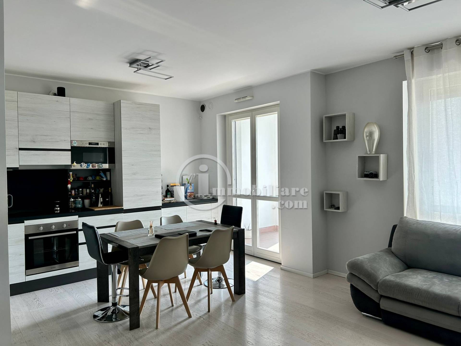 Appartamento in vendita a Buccinasco