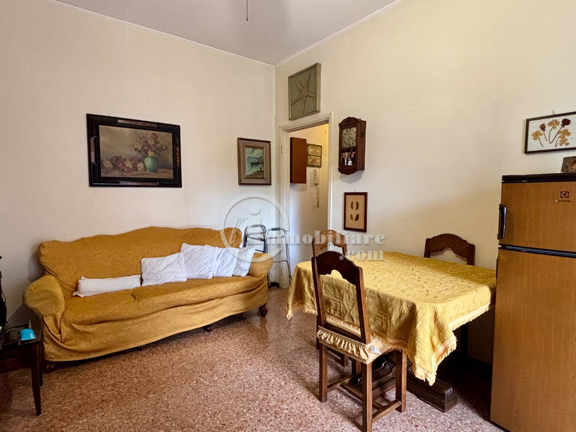 Appartamento in vendita a Corsico, villaggio giardino