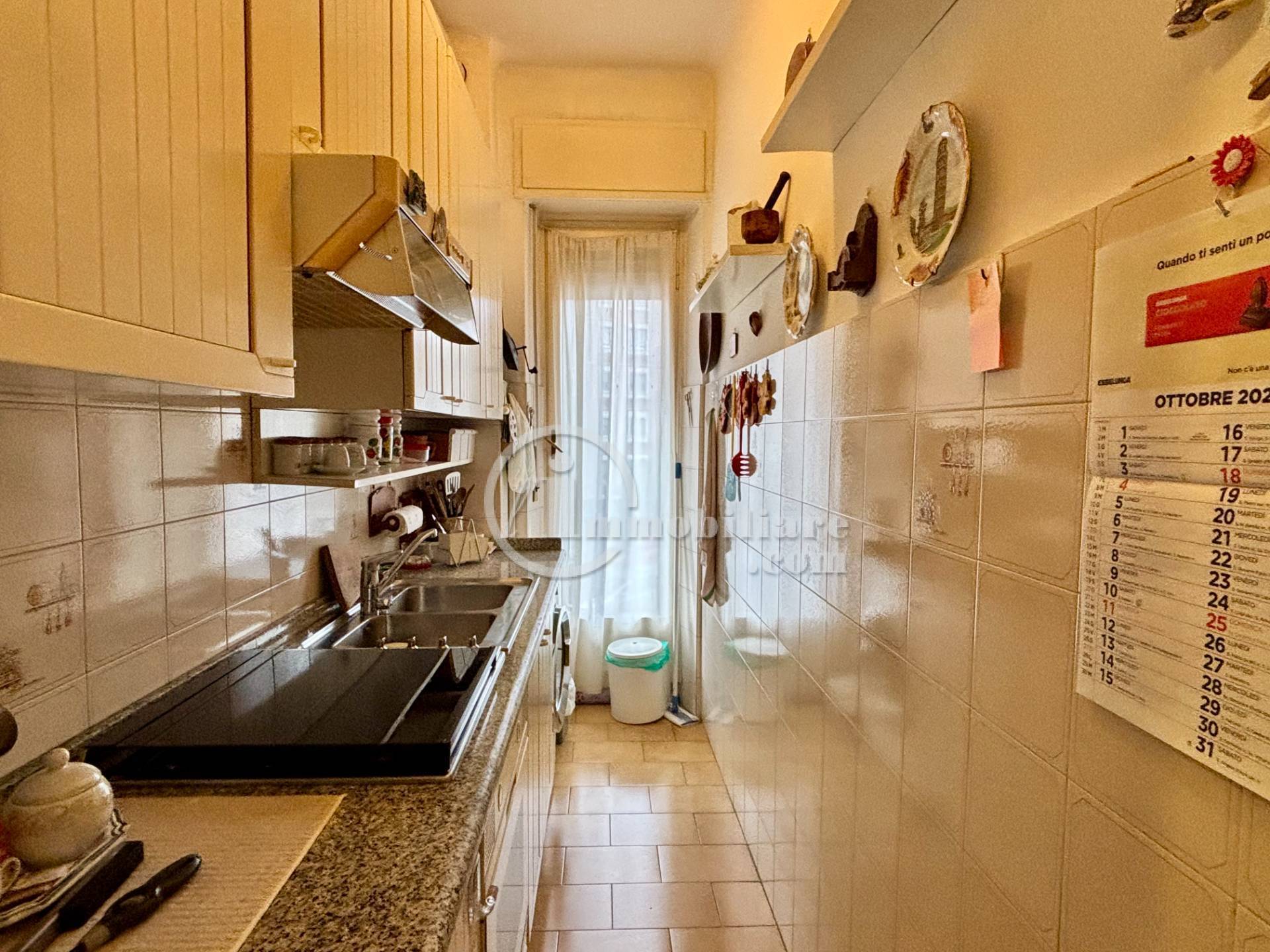 Appartamento in vendita a Corsico, villaggio giardino