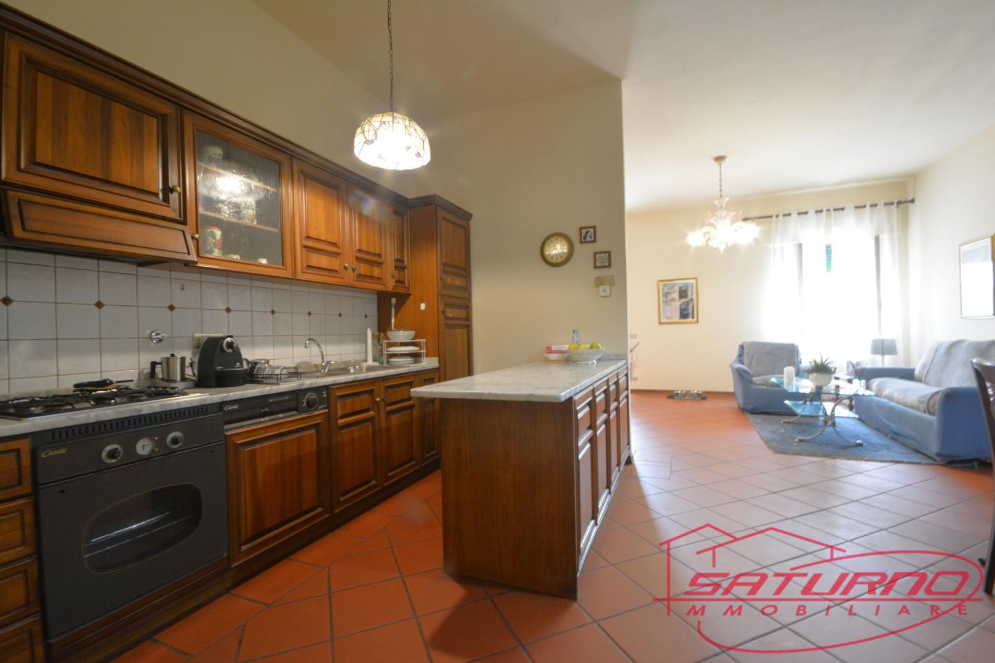 Quadrilocale ristrutturato, Capannori lammari