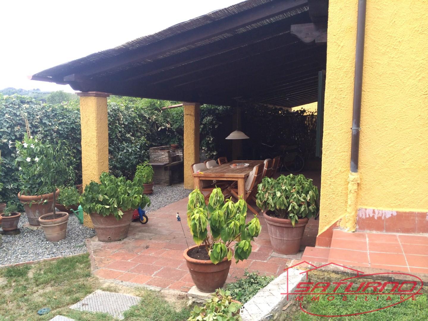 Casa indipendente con giardino, Lucca san lorenzo di moriano