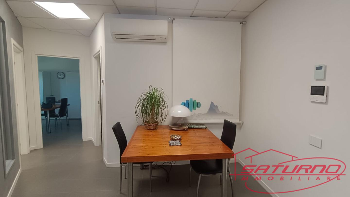 Ufficio in vendita, Capannori lammari