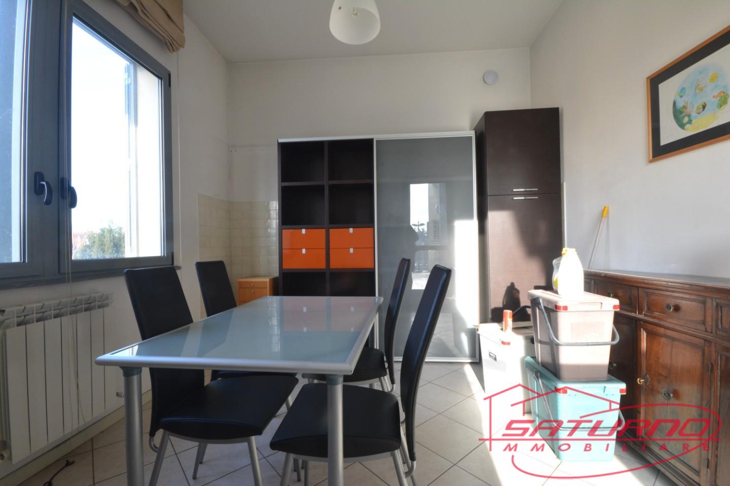 Ufficio in vendita, Lucca arancio