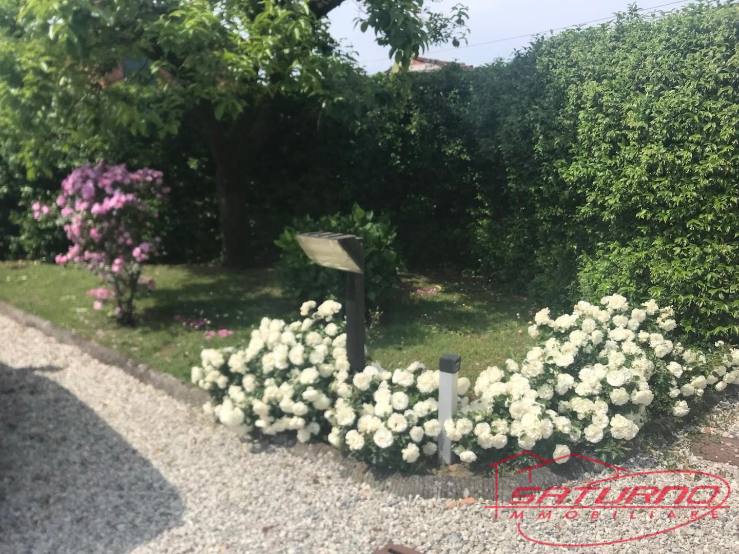 Rustico con giardino, Lucca san cassiano a vico