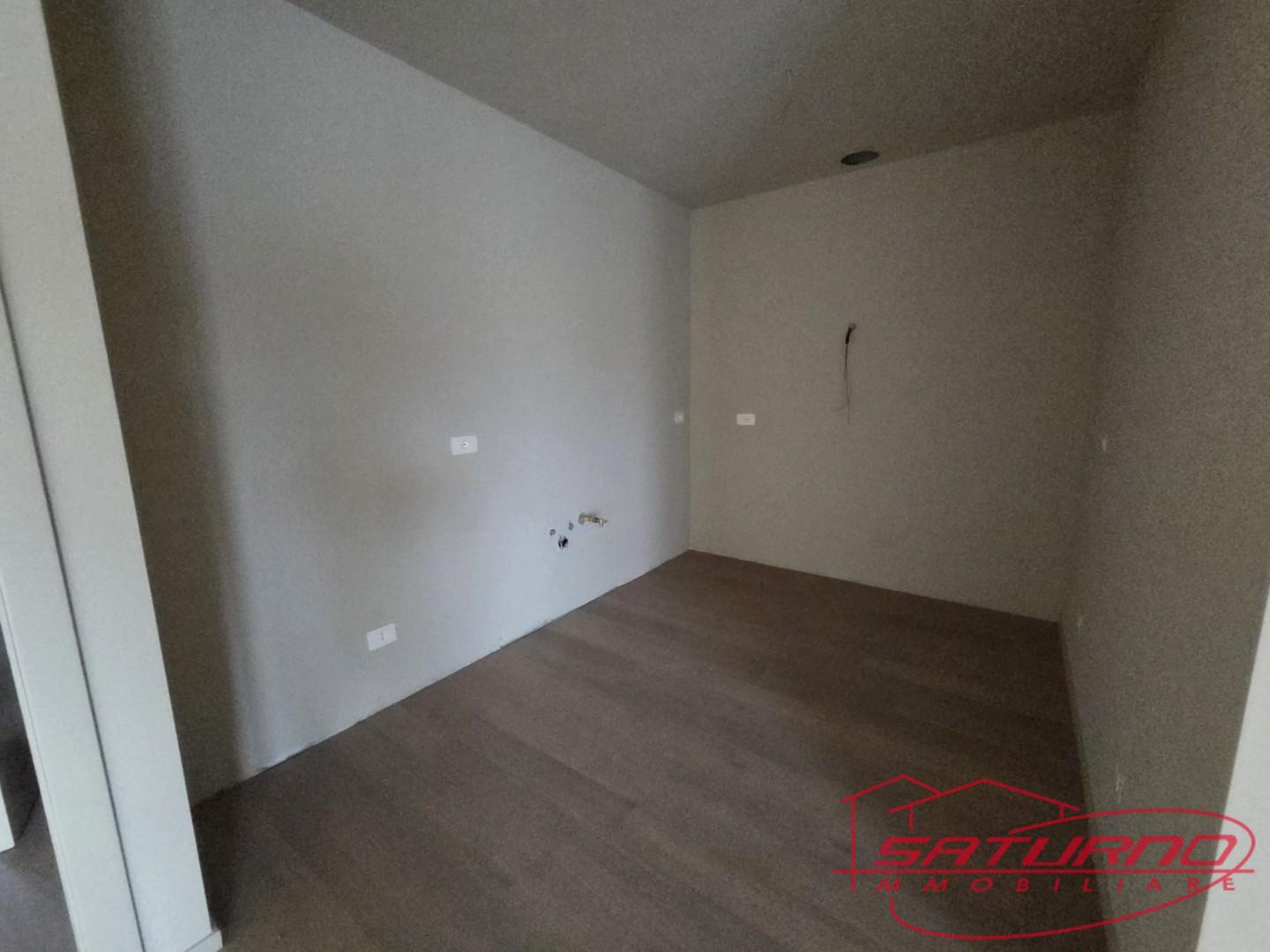 Quadrilocale con terrazzo, Capannori segromigno in monte