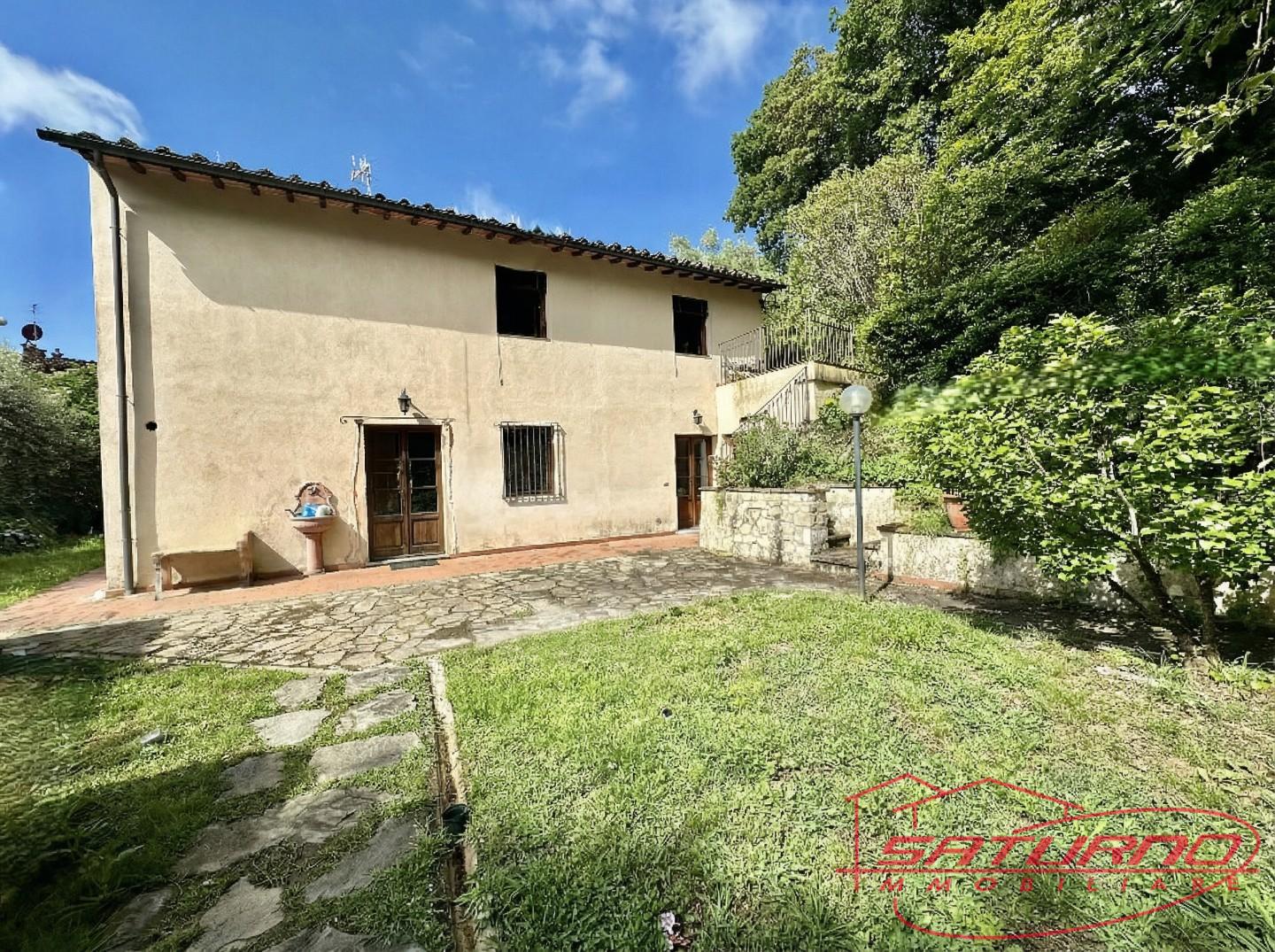 Rustico con giardino, Capannori gragnano