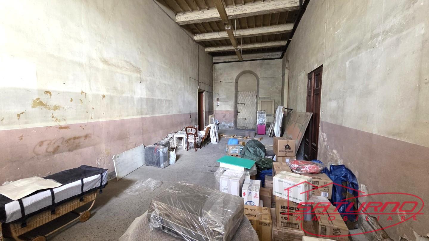 Locale commerciale in vendita, Lucca san concordio contrada