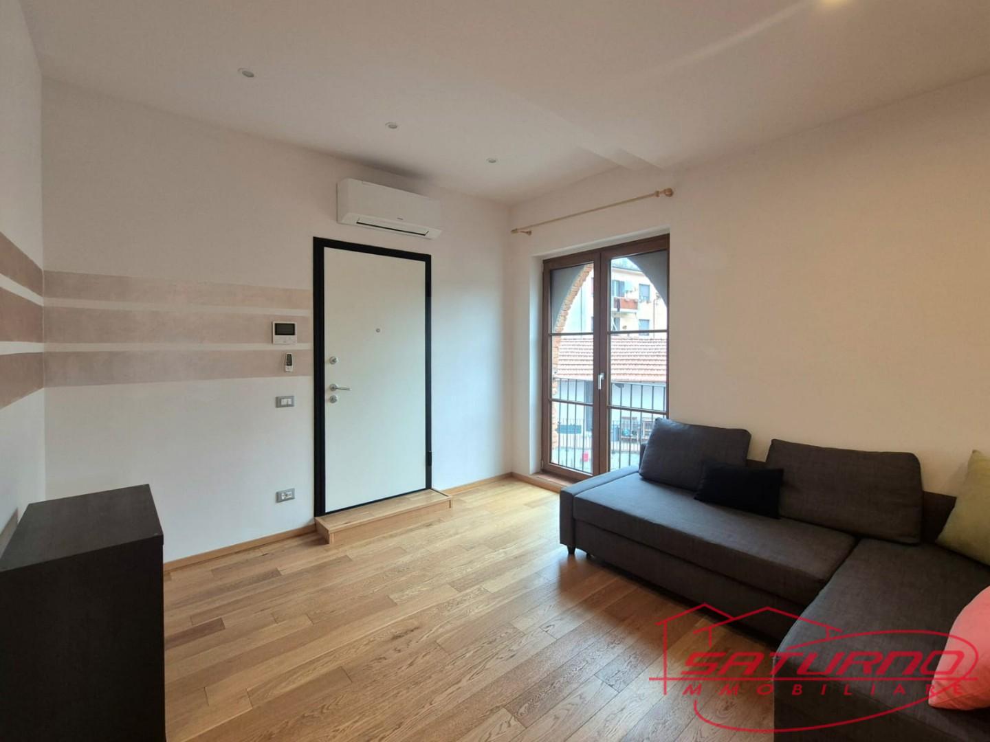 Bilocale arredato in affitto, Lucca farneta